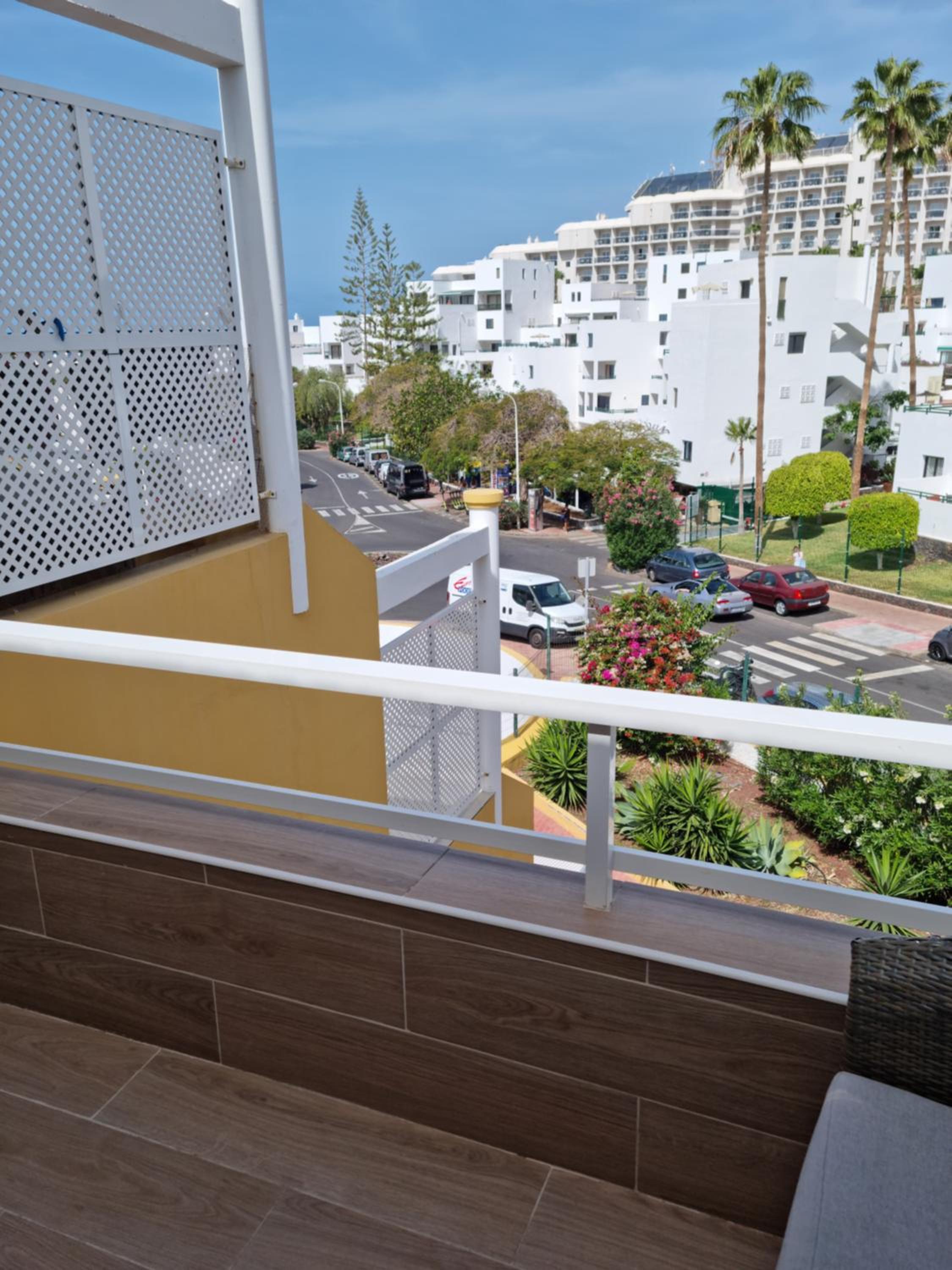Orlando 85, very good location view 4