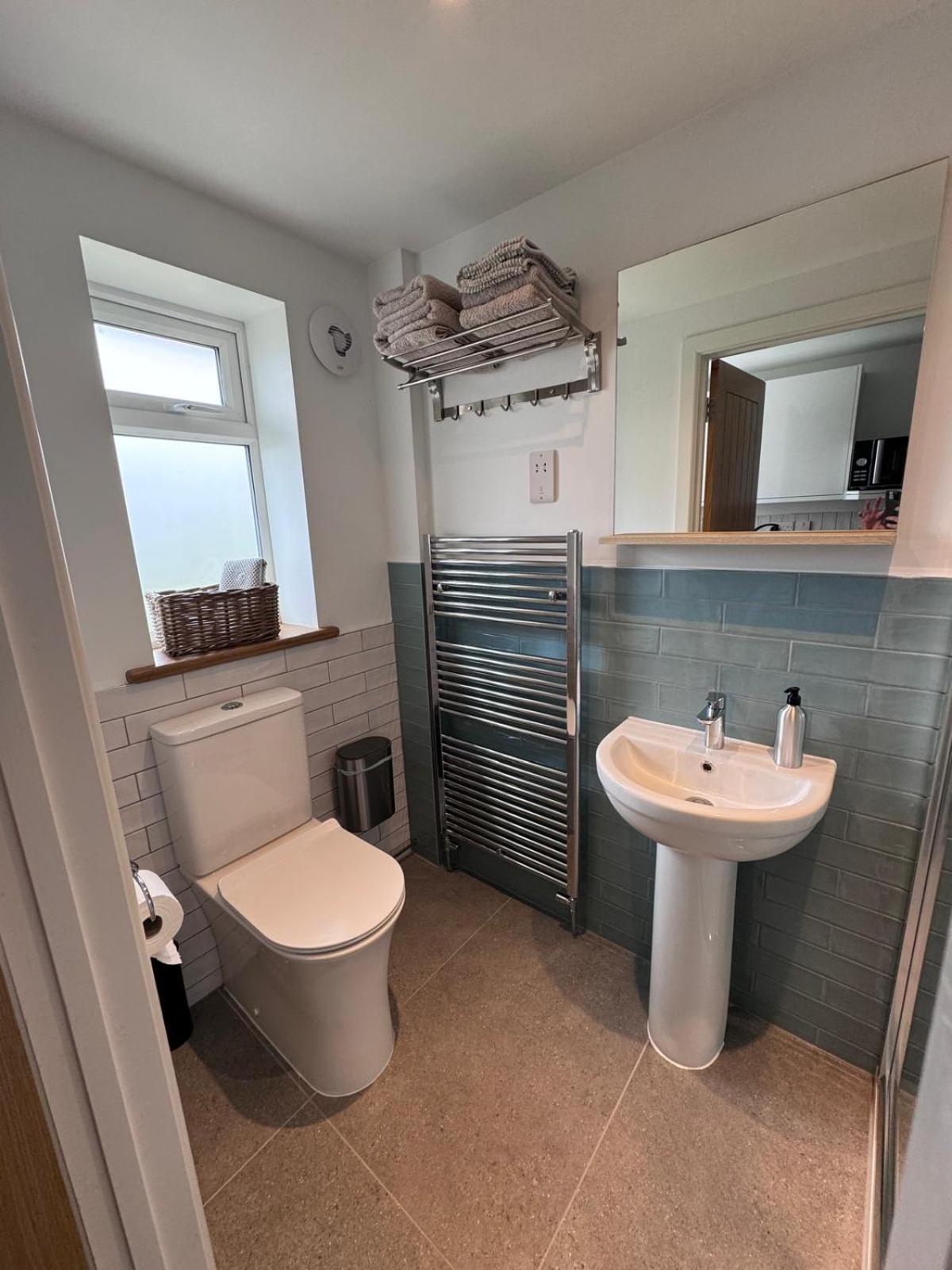 Devizes Vacations - The West Wing - Property Image 8