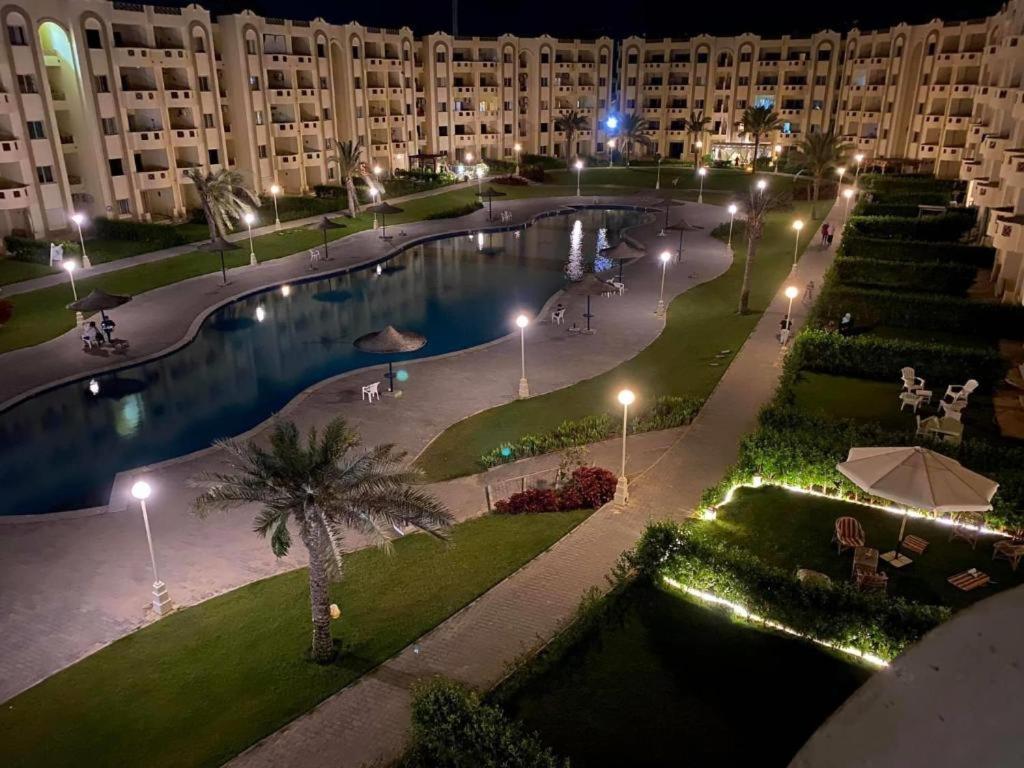 Luxury Ground Floor 3BR Chalet with Private Garden and Pool & Beach Access- Sidi Abdelrahman view 3