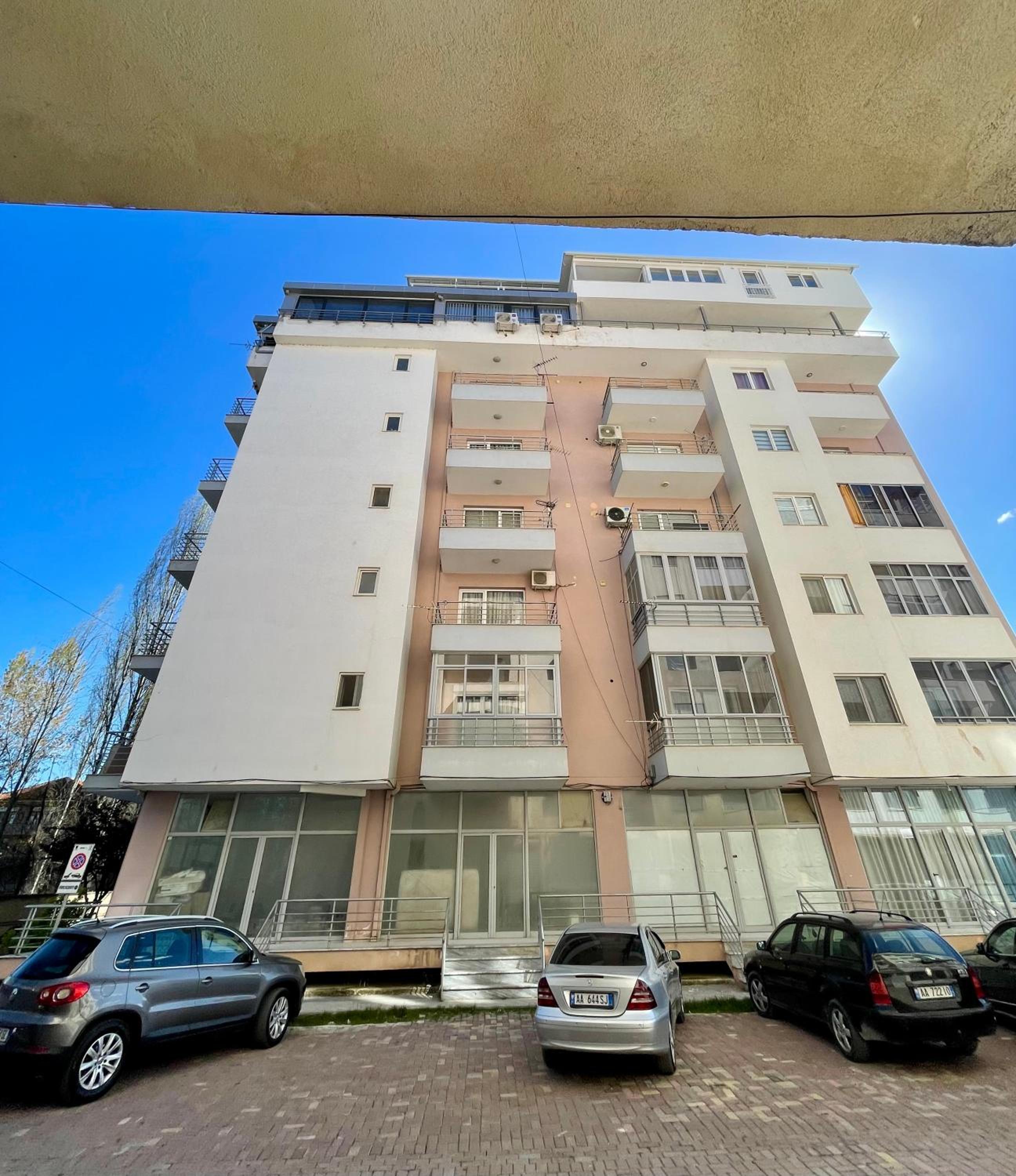 Sunrise Apartment