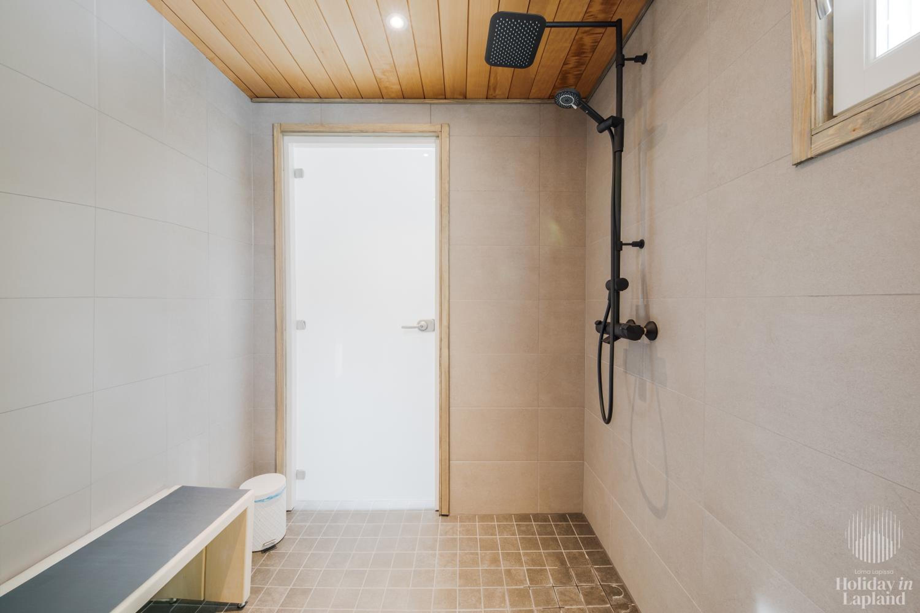 Villa Lapintuuli by Holiday in Lapland