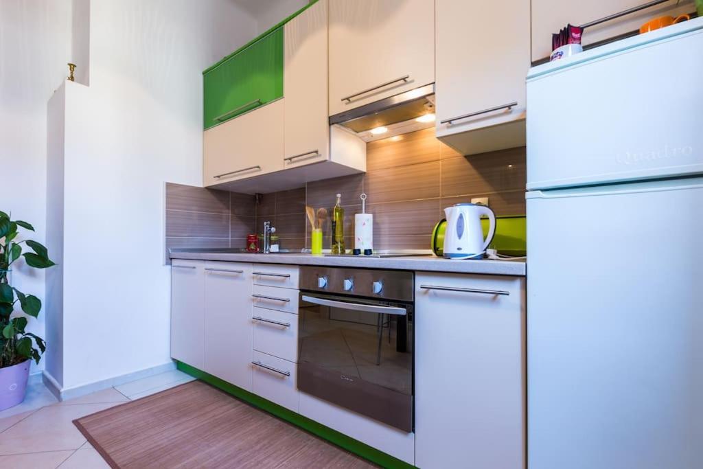 Petra Populare apartment