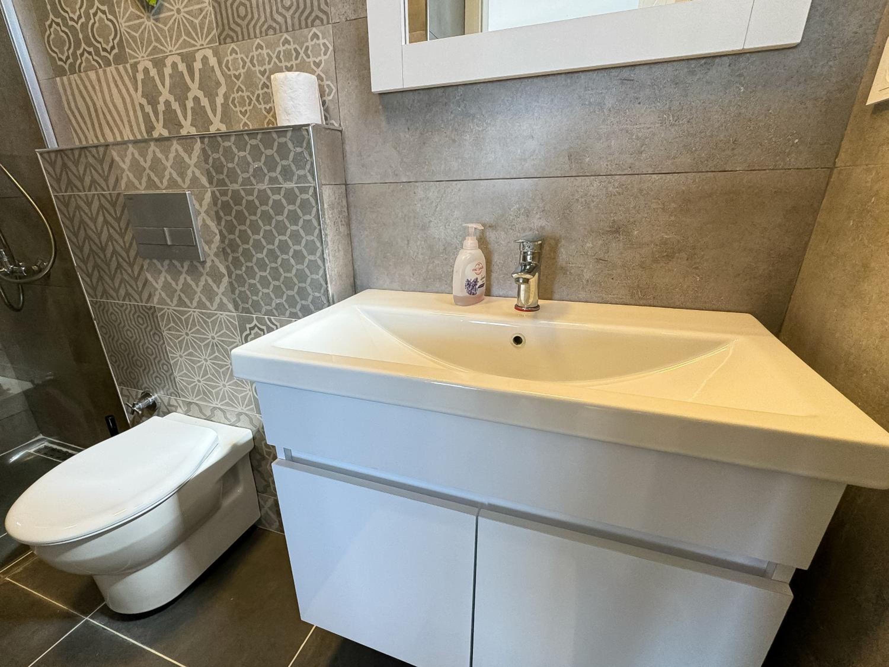 Lavender Residence - Image 61