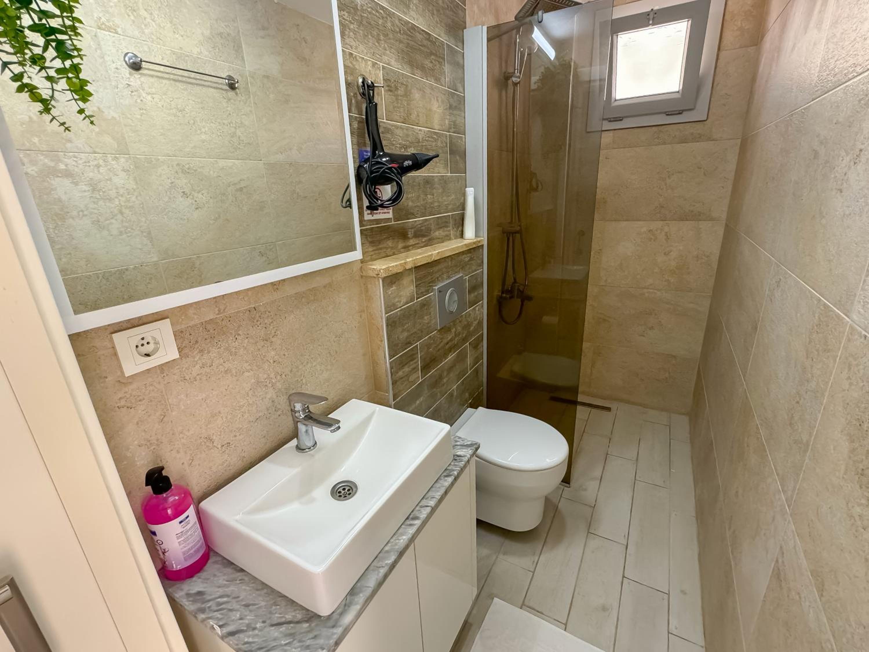 Lavender Residence - Image 200