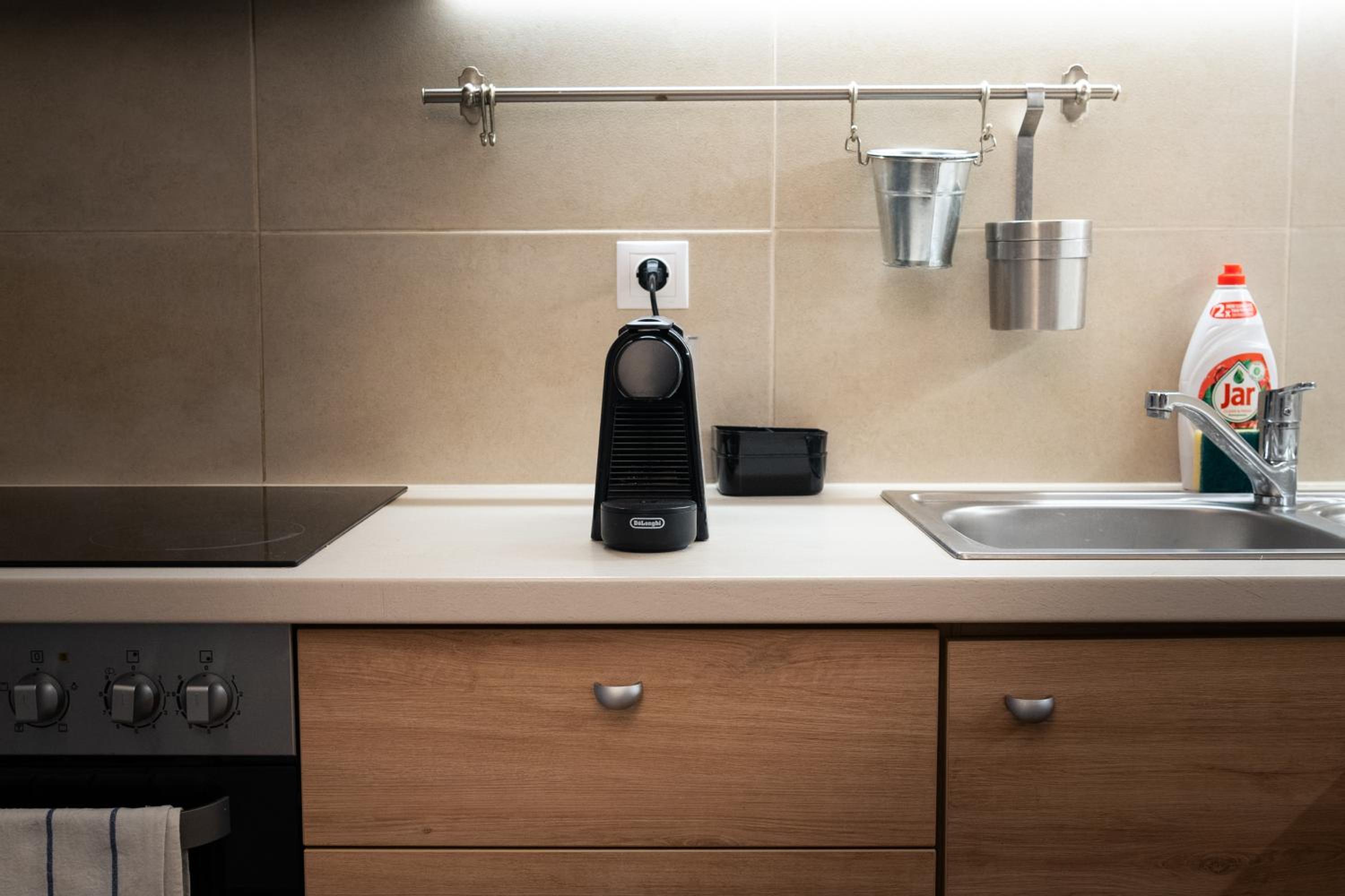 Premium Apartment by the Danube with AC