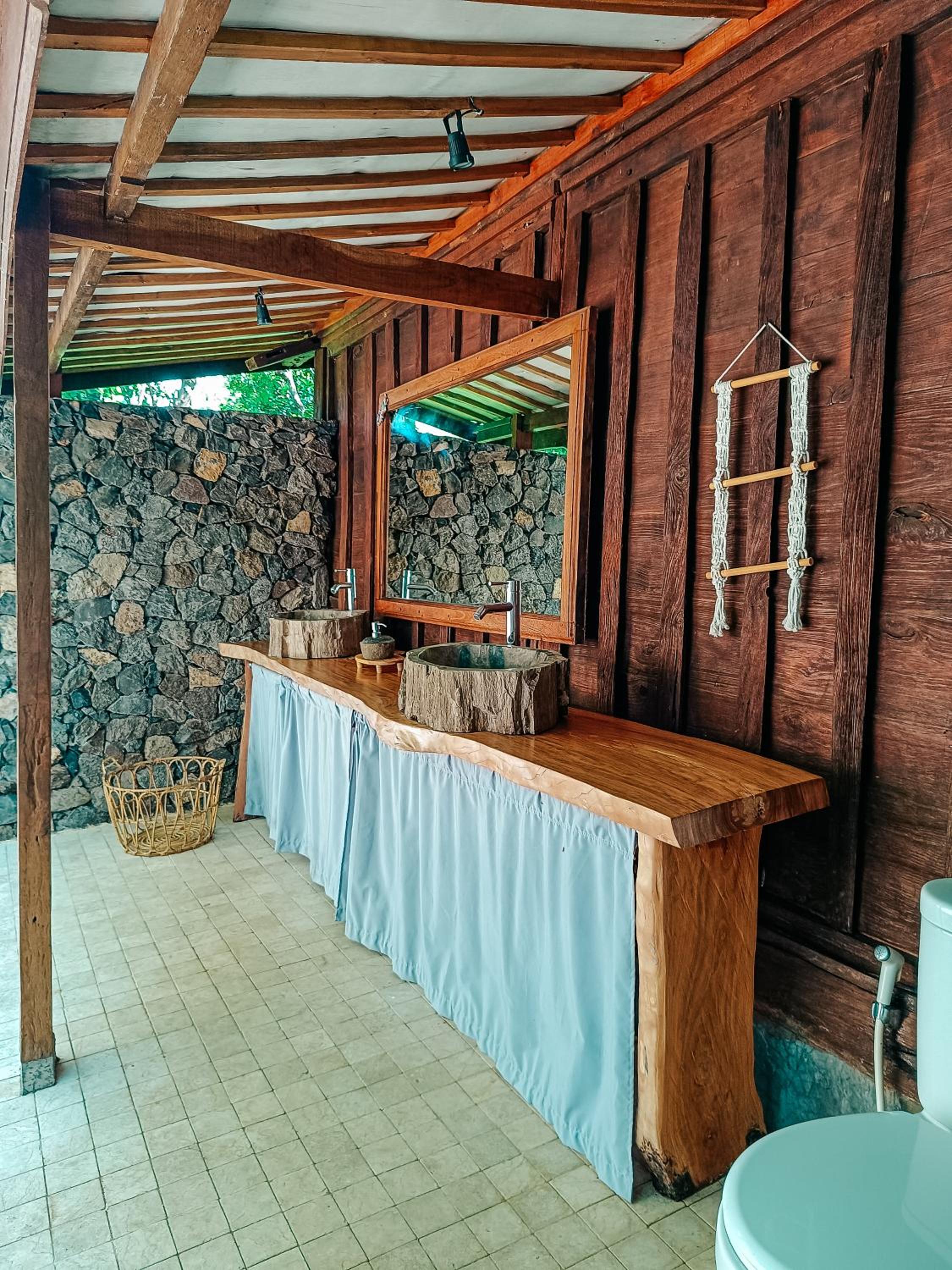 Alaya Ecolodge