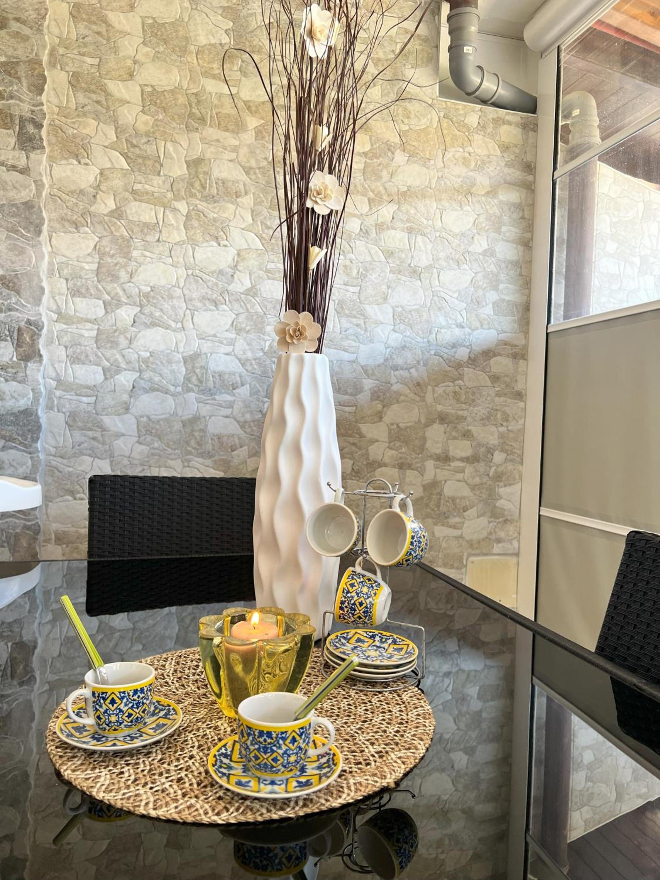 ARABA FENICE LUXURY