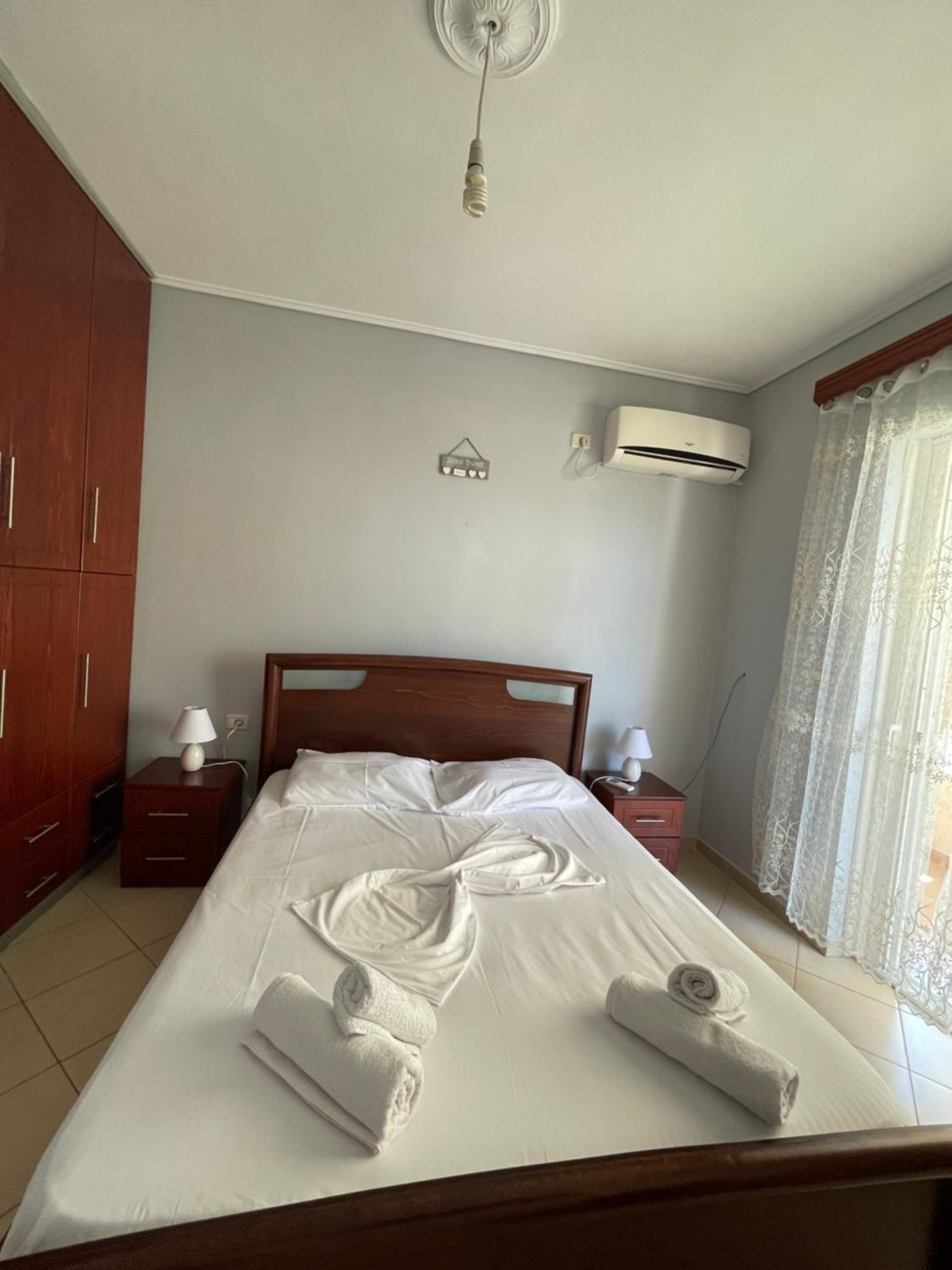 Dauti Apartments