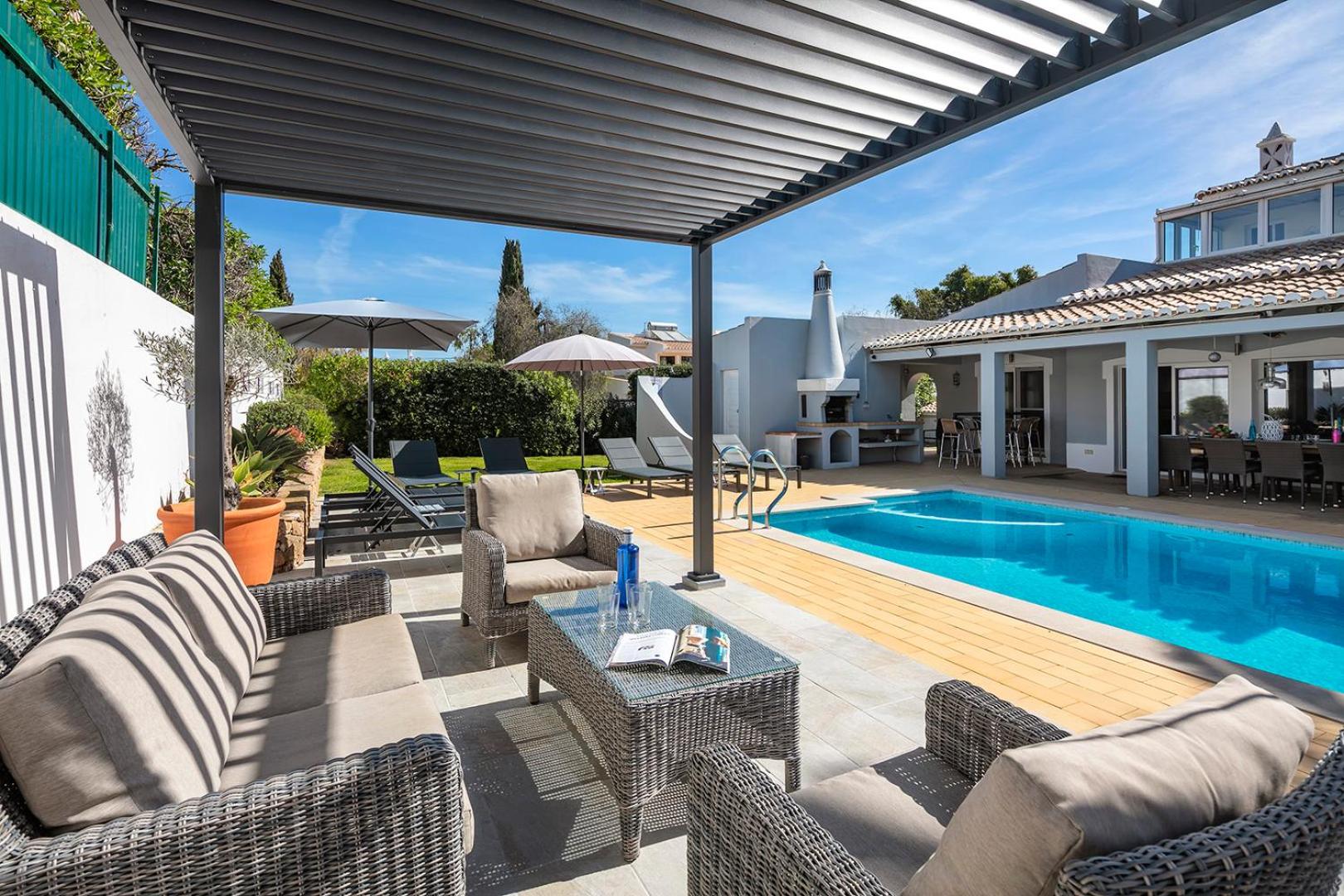 Villa at walking distance from center and beach! view 4