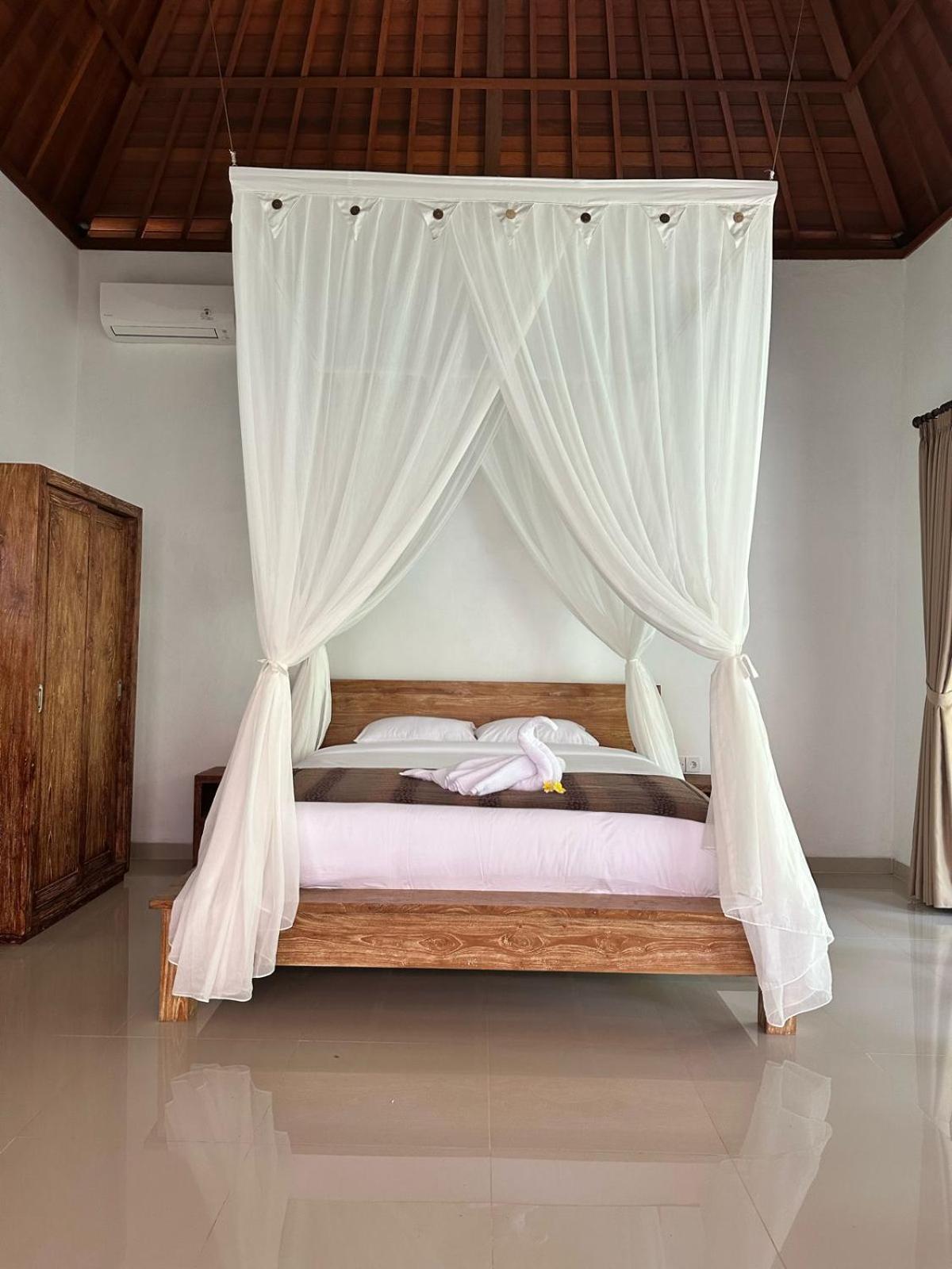 The Alus Cottage and Villa