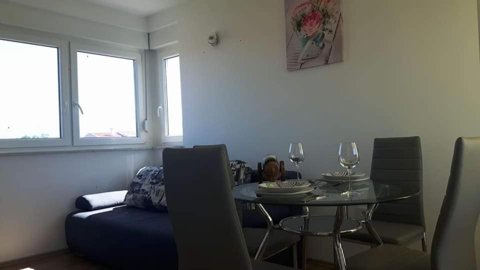 Apartmani Karla