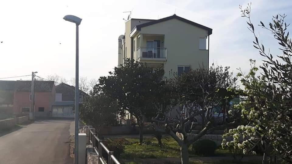 Apartmani Karla