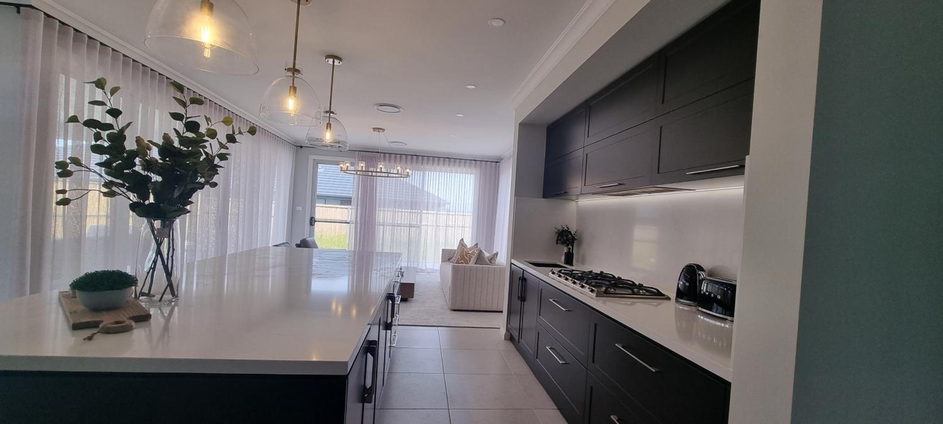 Luxury Hampton House with Heated pool