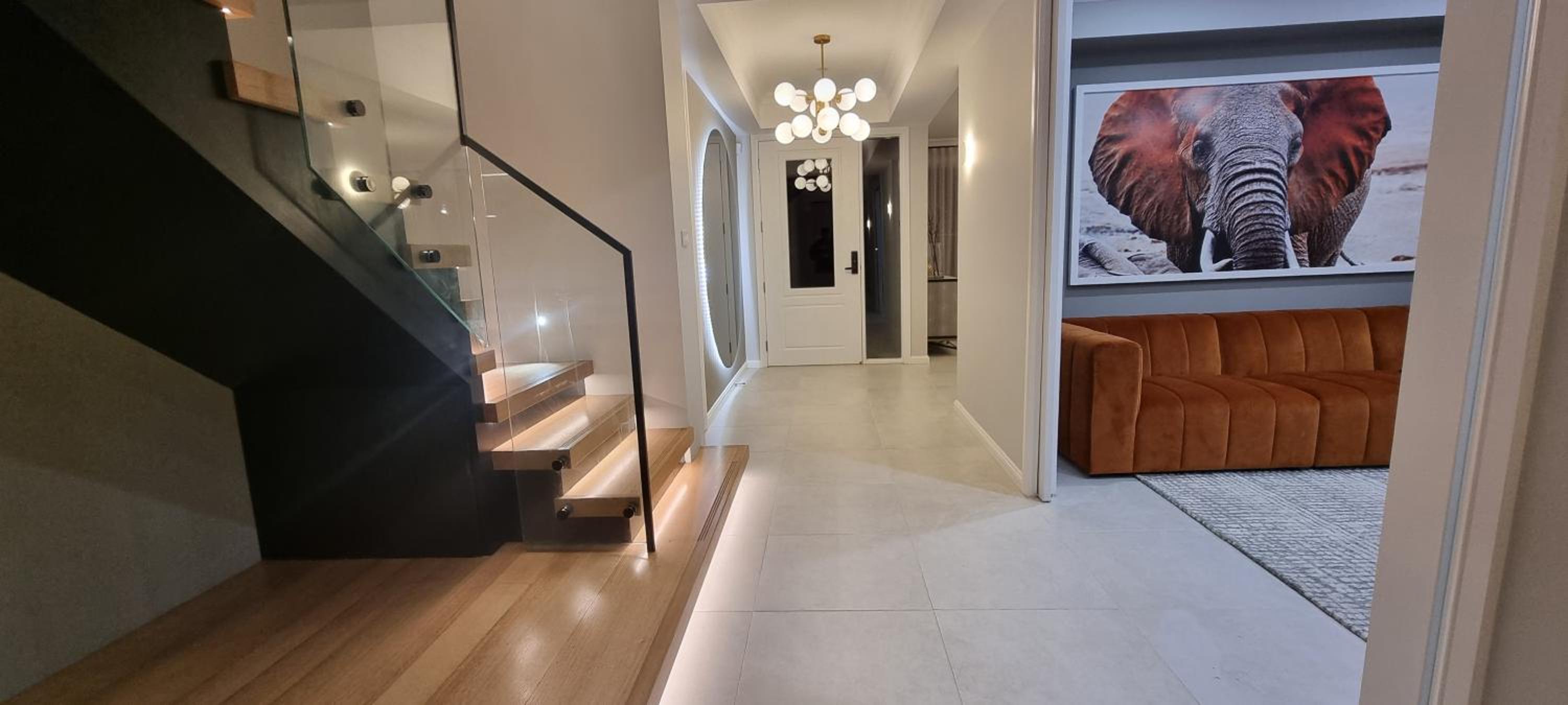 Luxury Hampton House with Heated pool