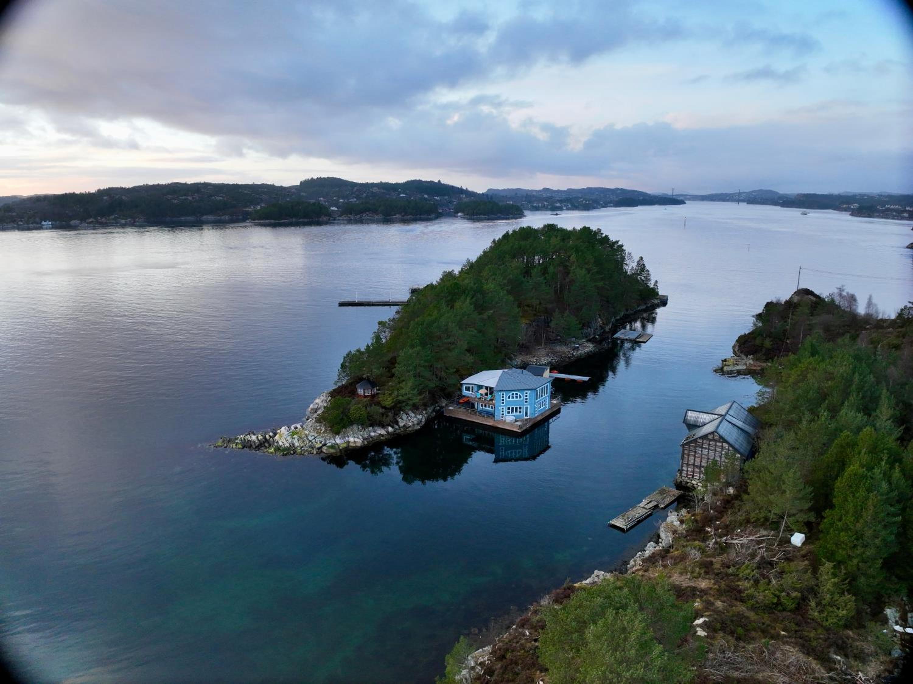 Floating Villa Bergen