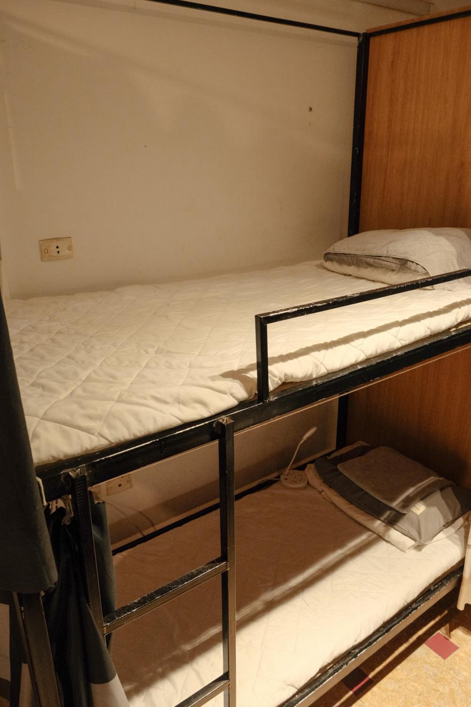 Ubuntu Hostel and Tour