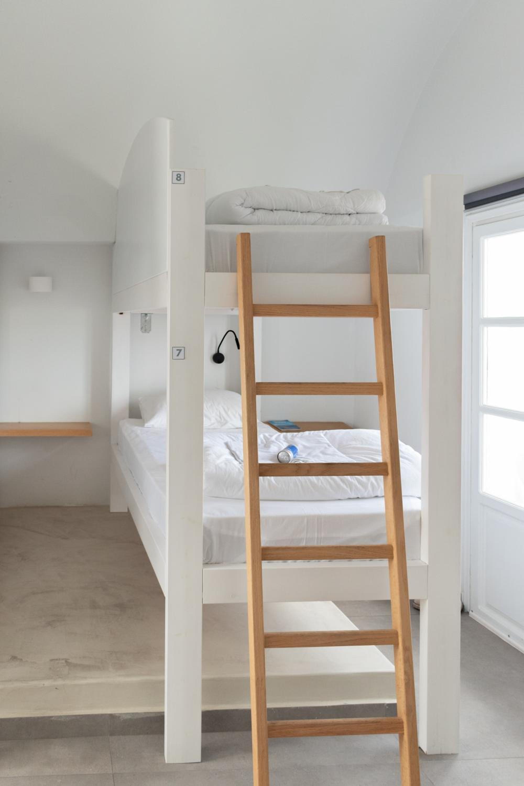 Central Hostel Oia photo 4