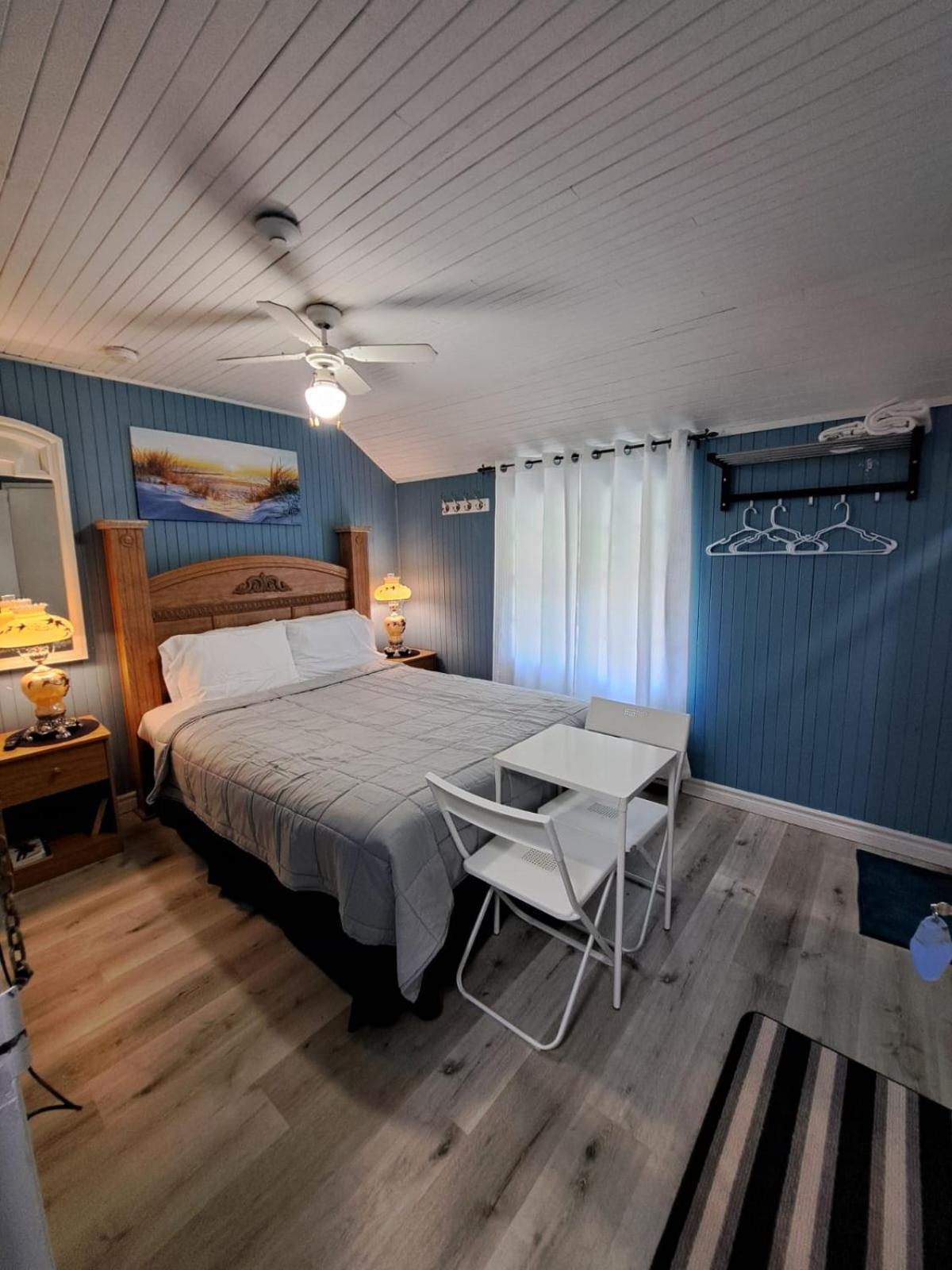 Windspire Inn