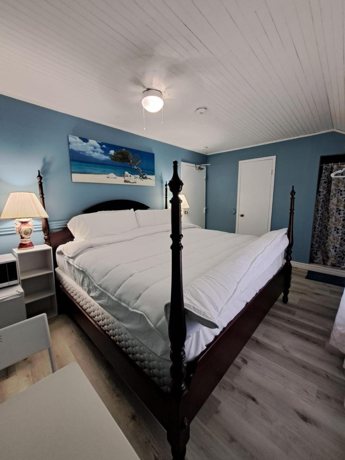 Windspire Inn