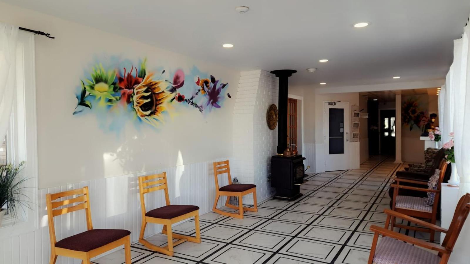 Windspire Inn