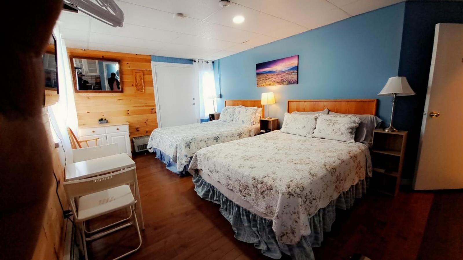 Windspire Inn