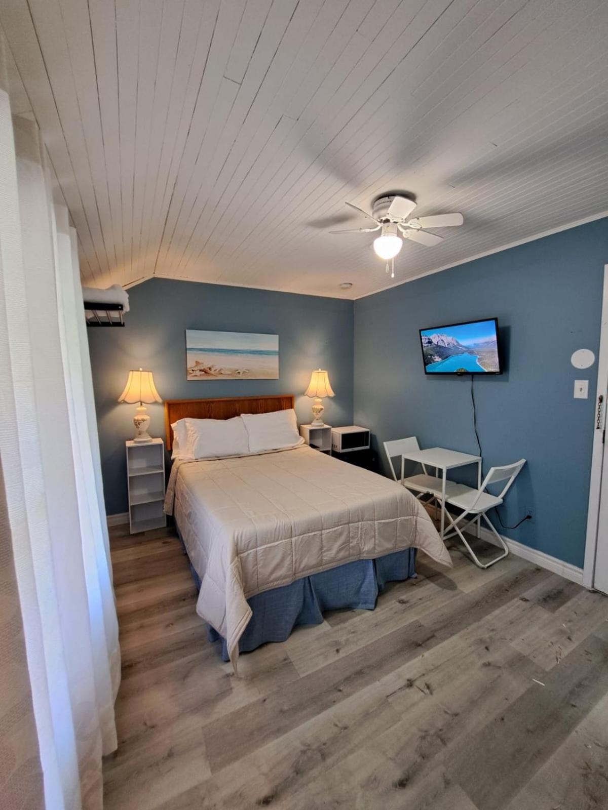 Windspire Inn