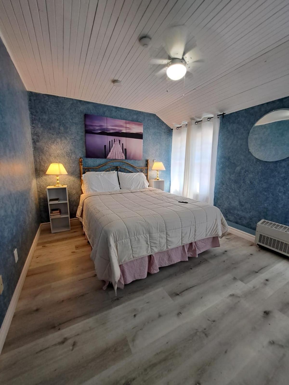 Windspire Inn
