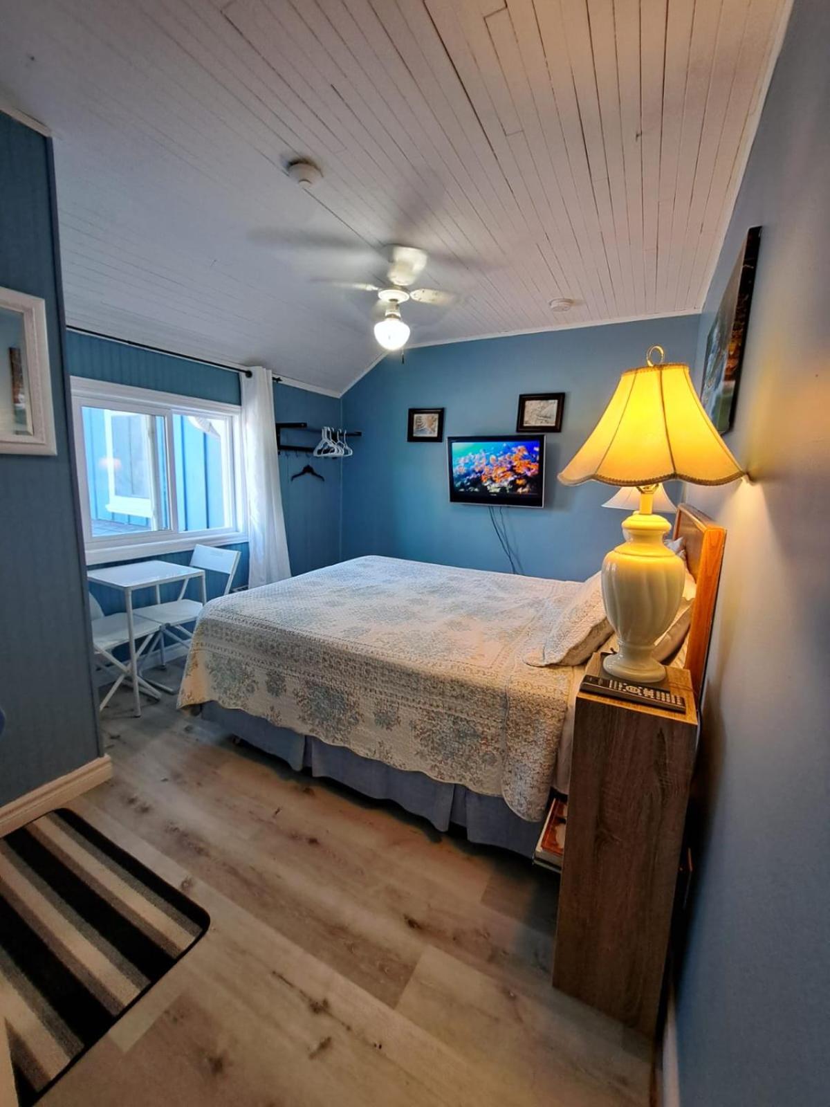 Windspire Inn