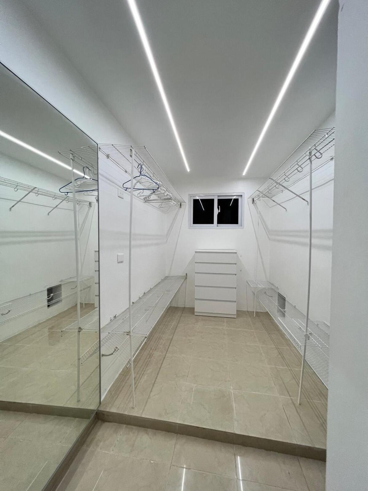 Penthouse en el Monumento con jacuzzi-sauna-billar