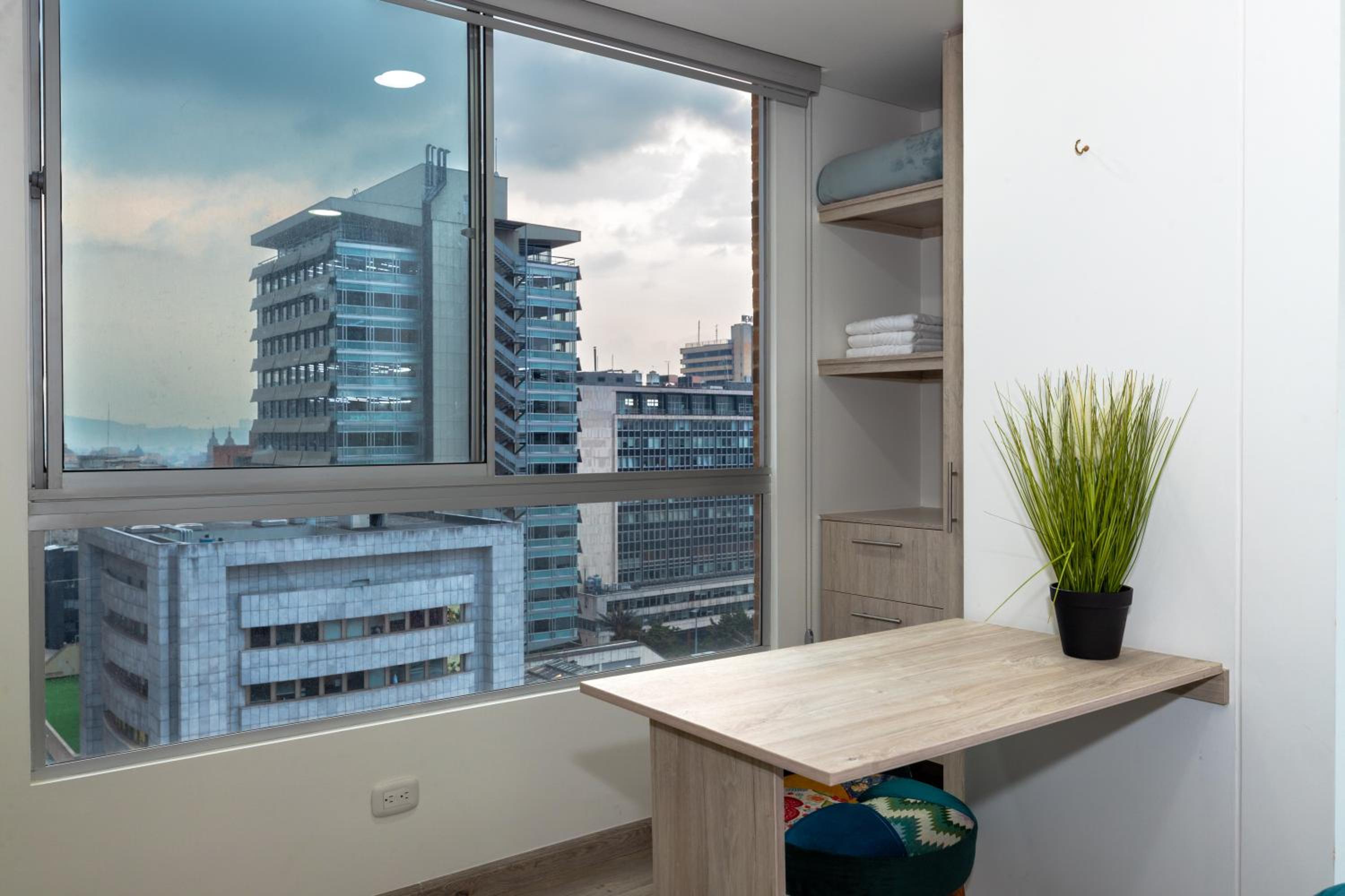 Apartamento de Lujo en Centro con Vista a la Ciudad
