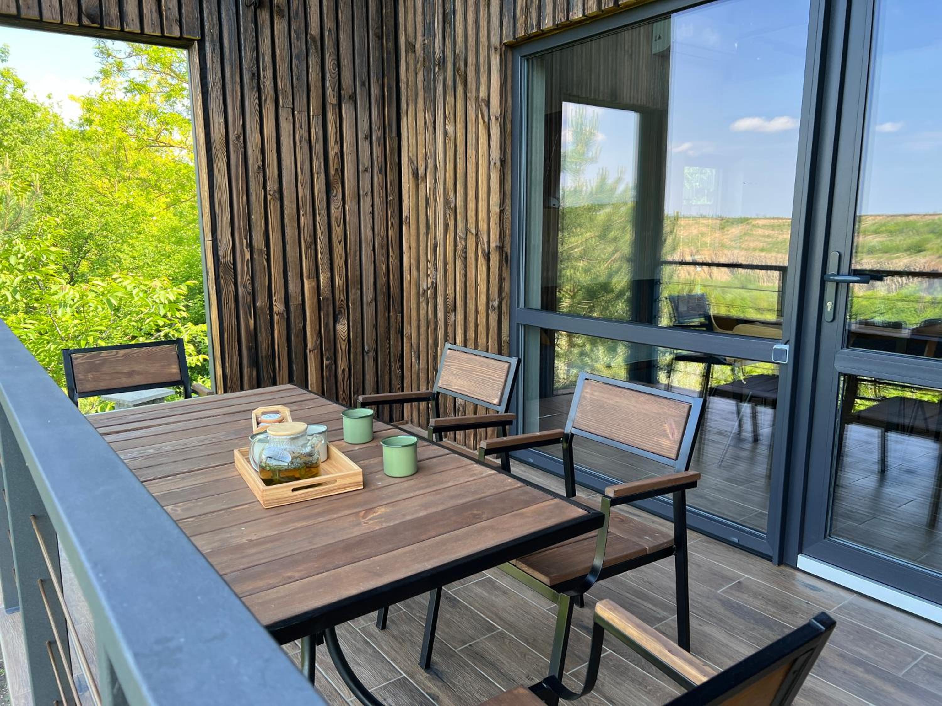 balance & terrace