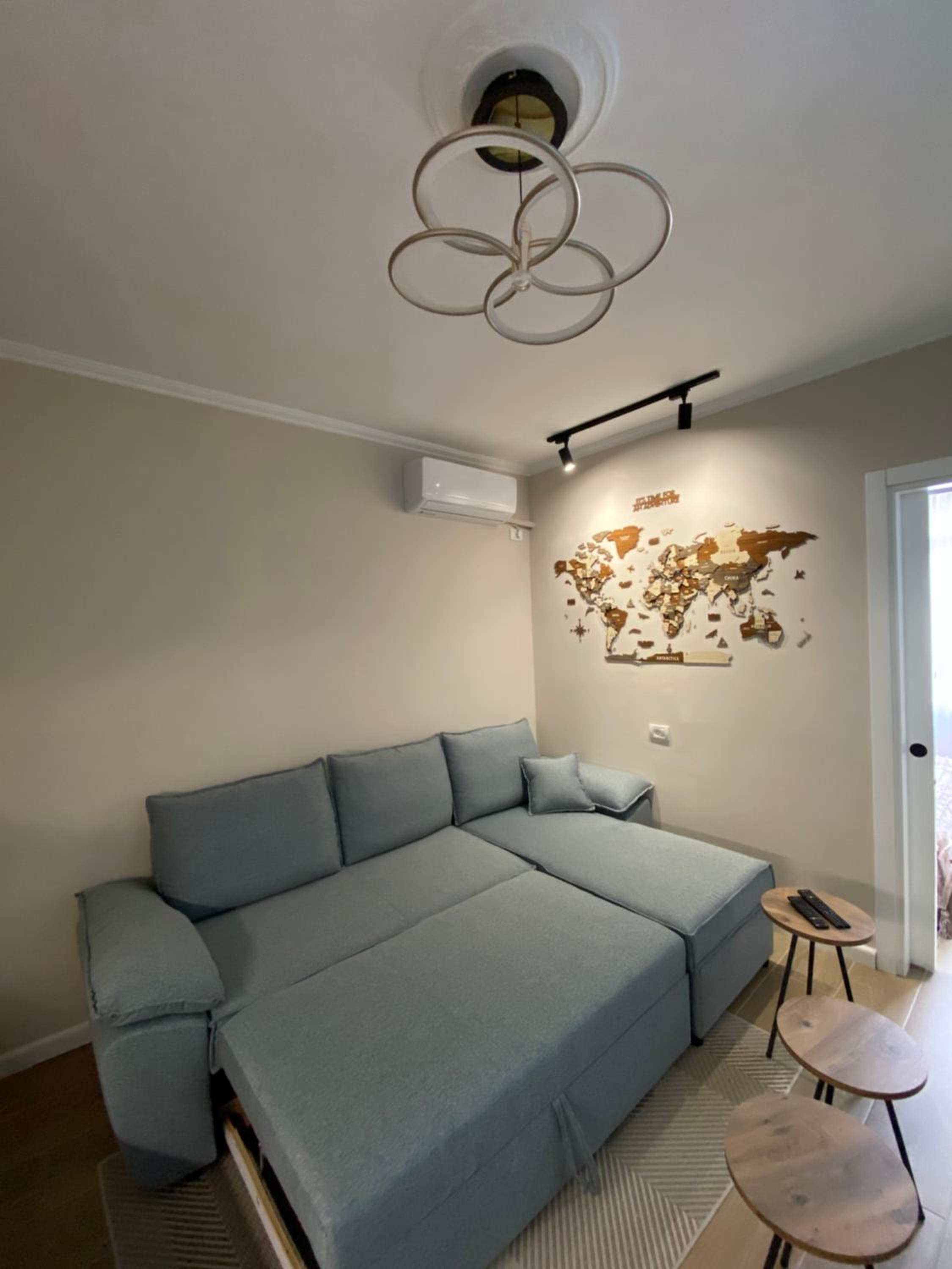 En's Beach Apartment (Two Steps From The Sea) Luxury Apartment in Mali i Robit, GOLEM