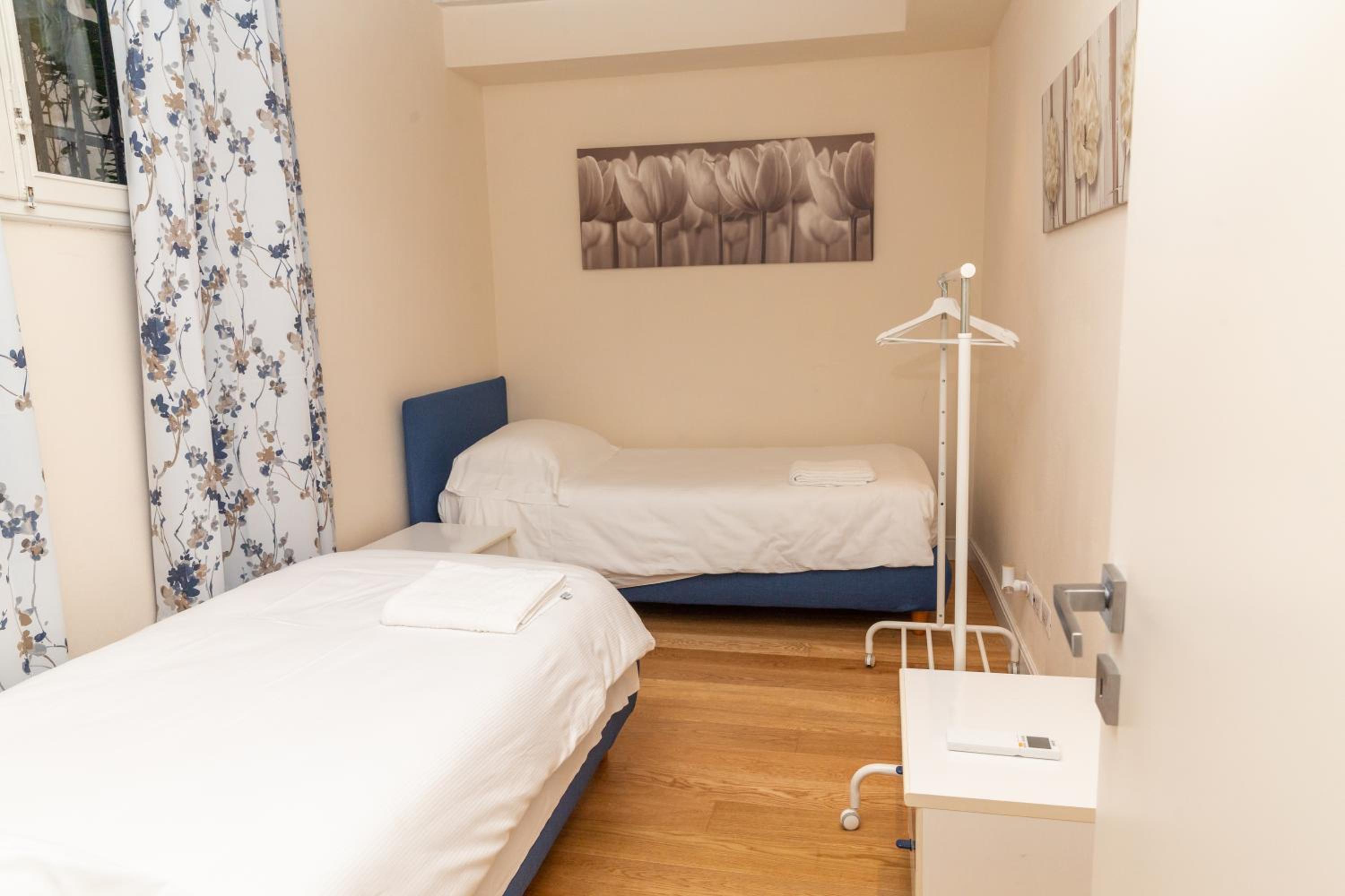 Cozy Santa Maria Novella Uffizi Duomo 2beds-2baths