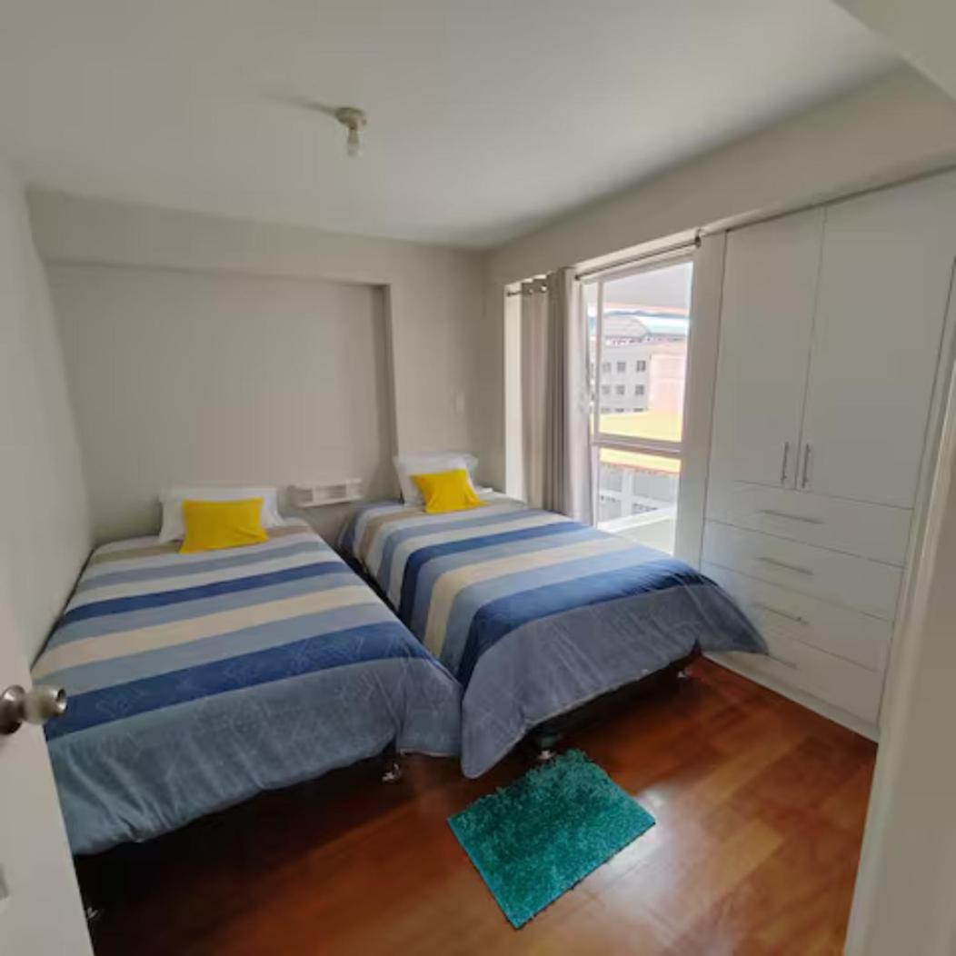 Elite Apartment 2 view 4