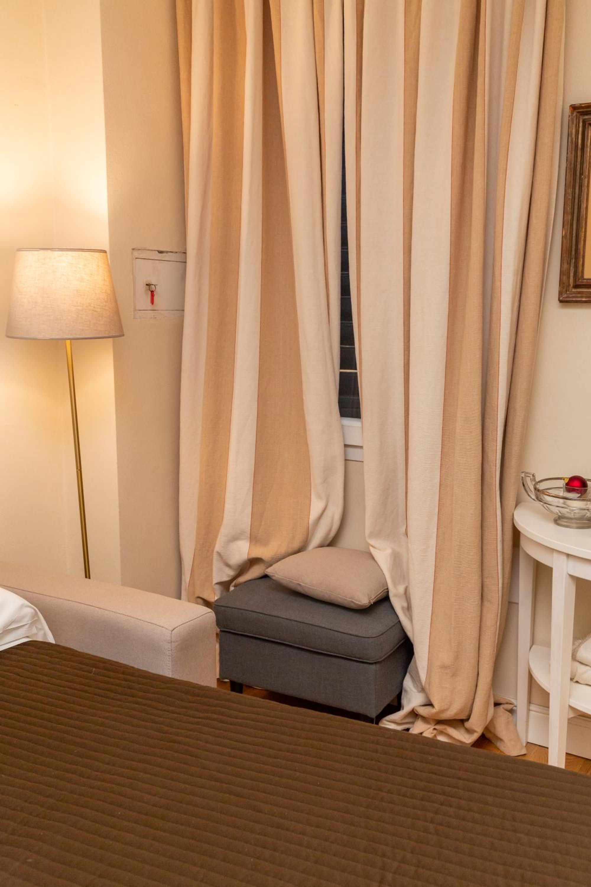 Cozy Santa Maria Novella Uffizi Duomo 2beds-2baths