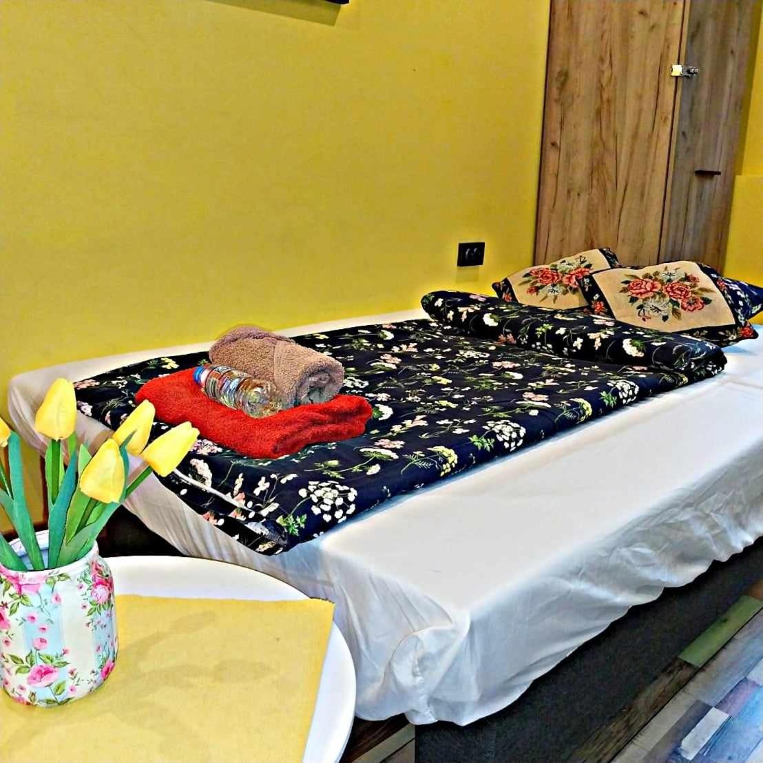 Heart of Sofia Residence - Optional Paid parking