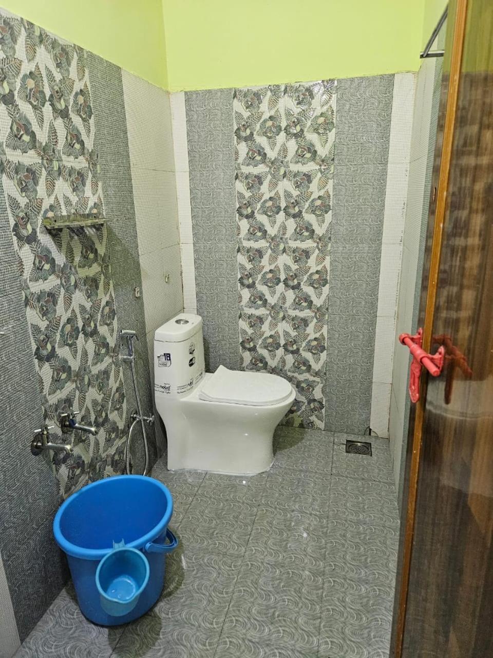 Pavithra cottage munnar view 3