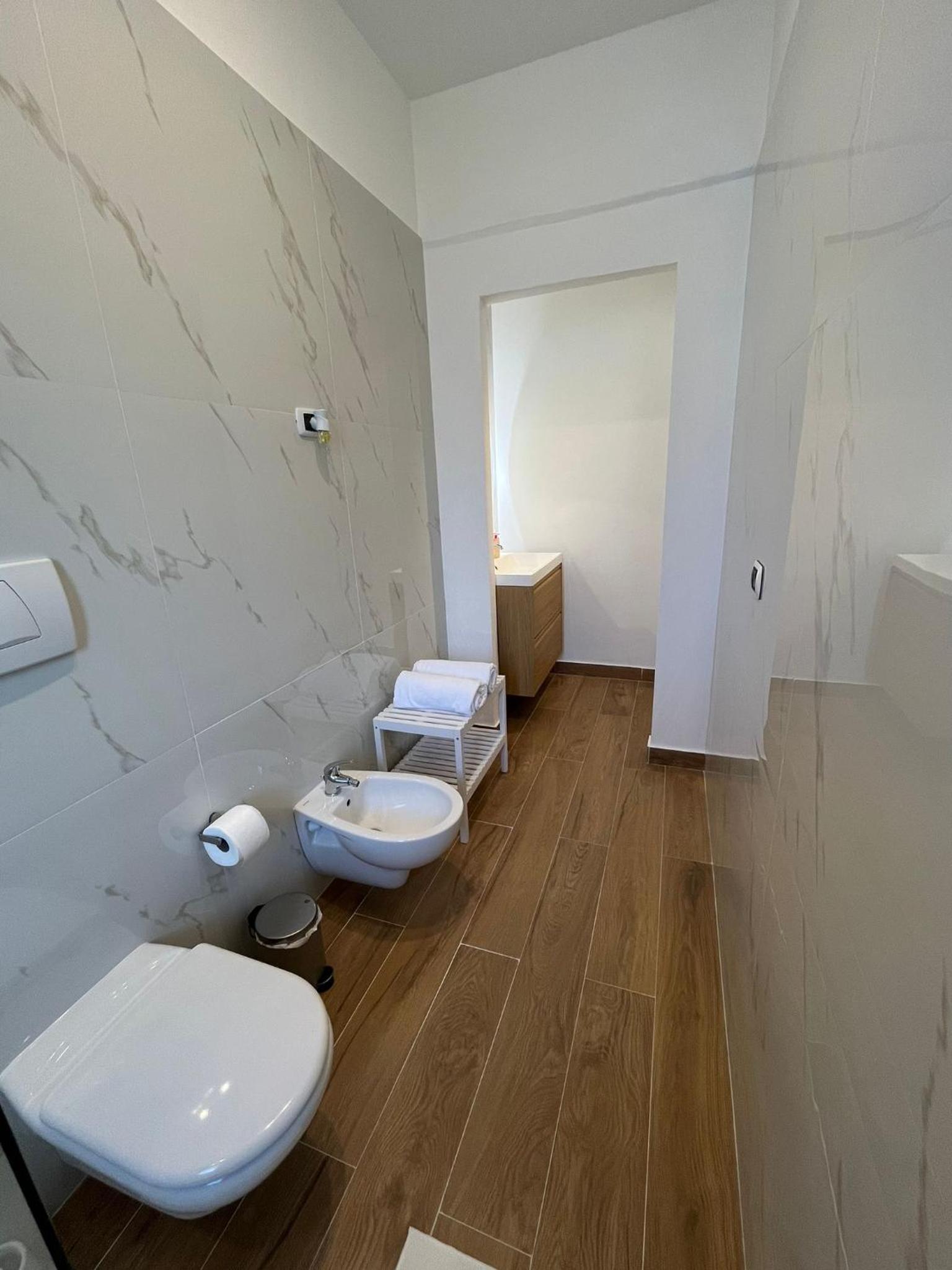 Villa Maria Palese en Bari — bathroom