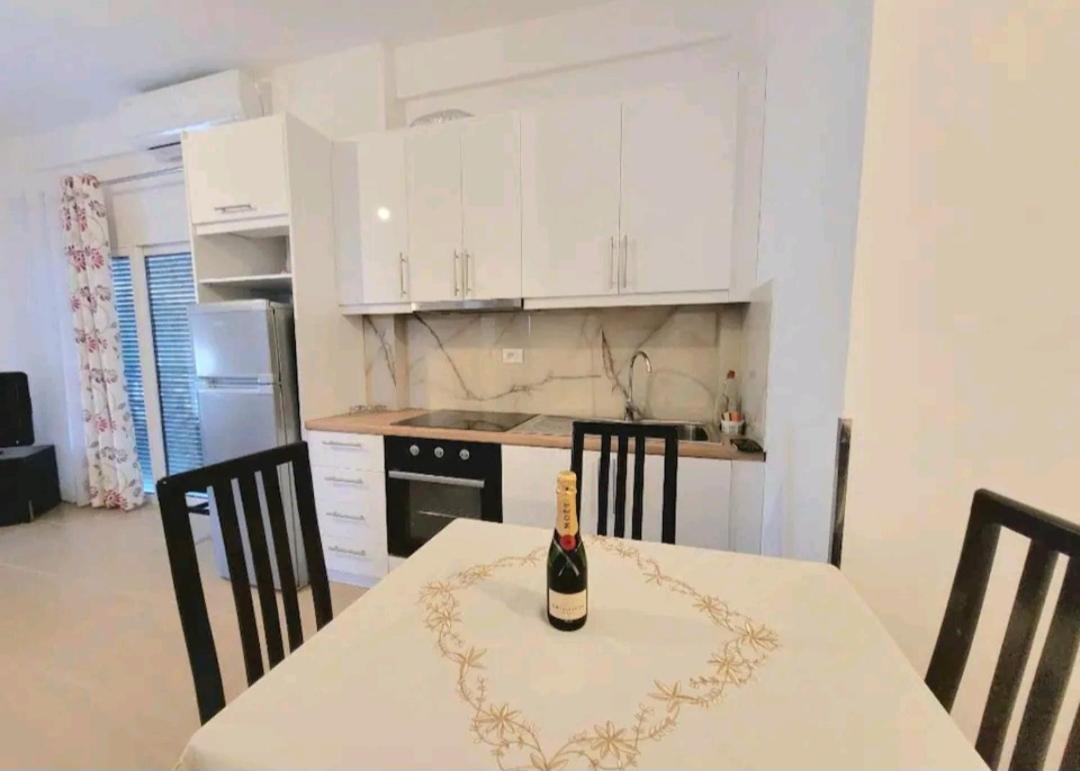 Saranda Relax New Apartment-Rare Find near Port