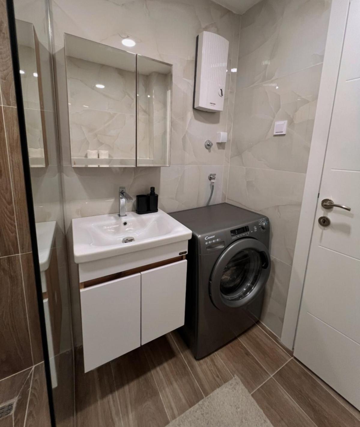 NavoY apartment