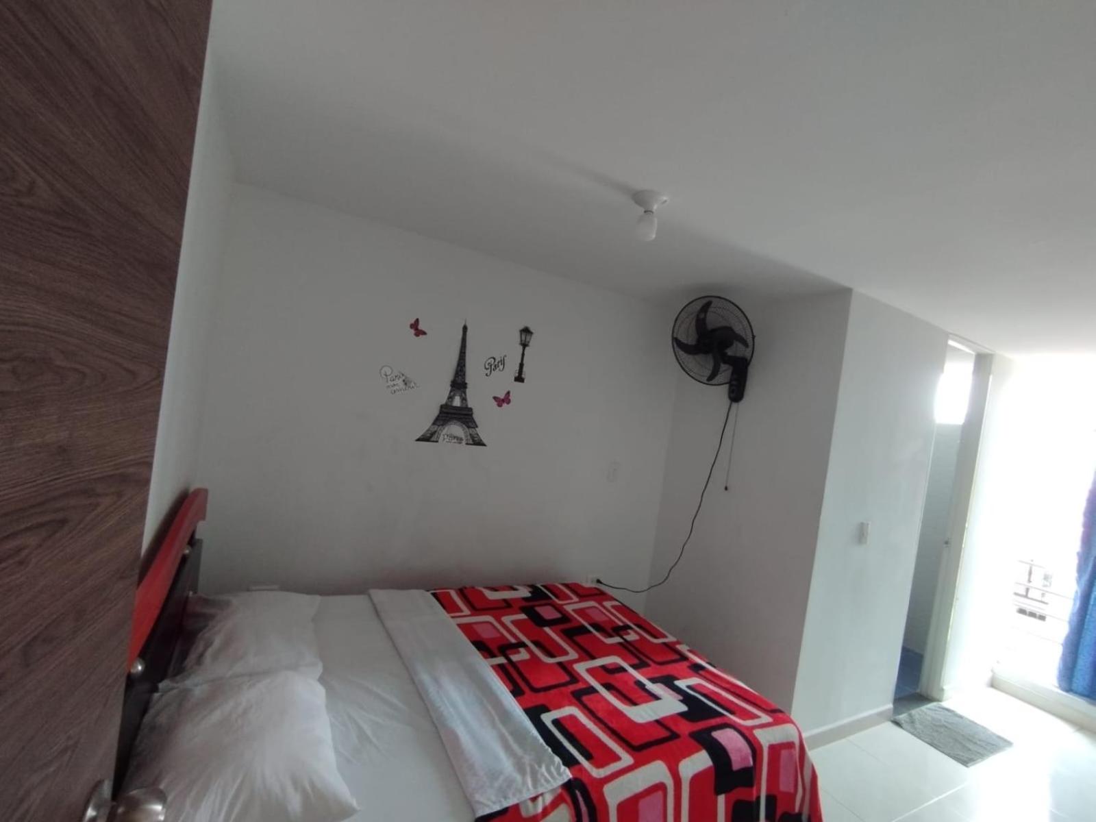 Apartamento Tercer Piso amoblado