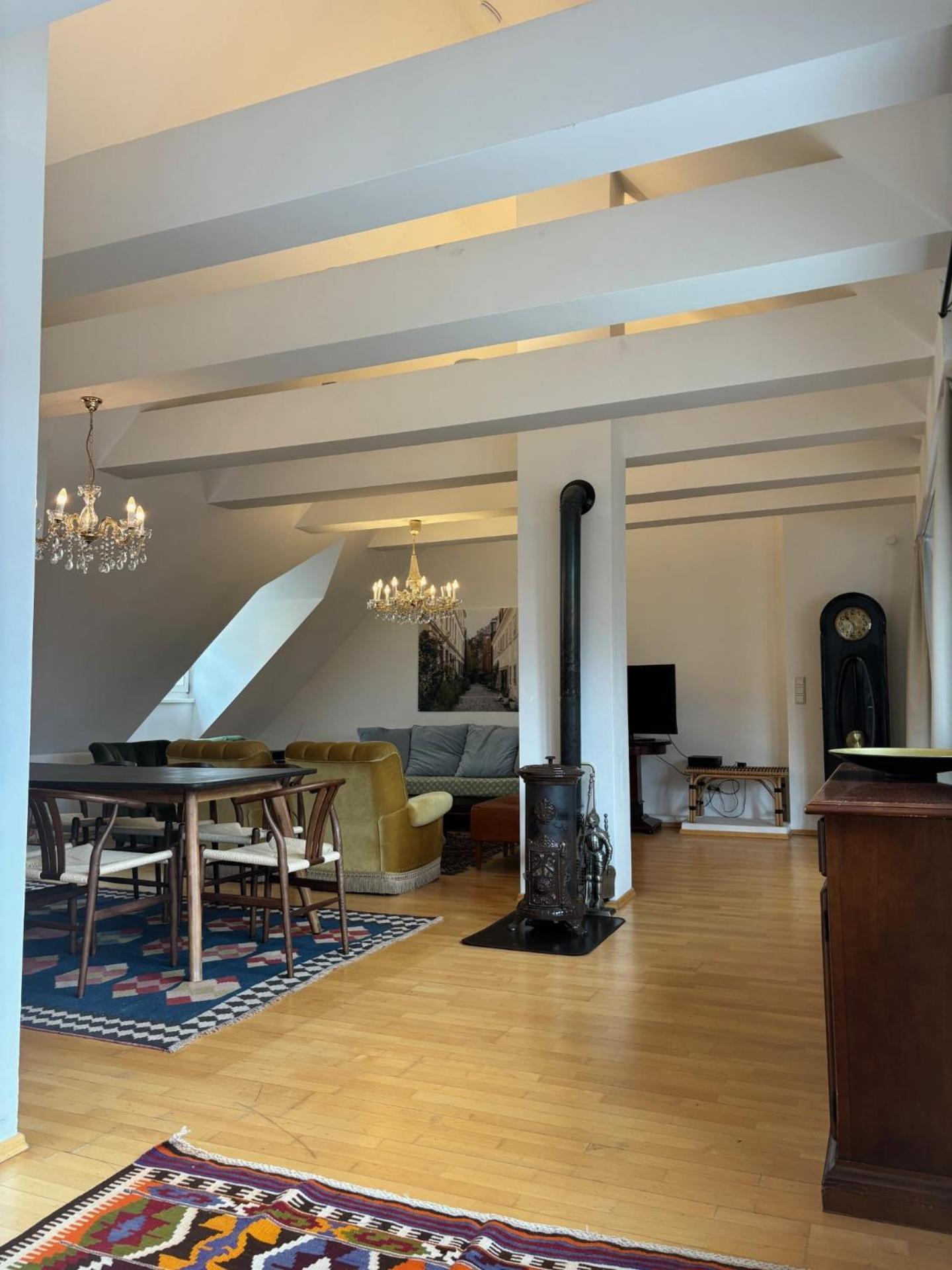 Großzügiges Apartment in historischem Gebäude