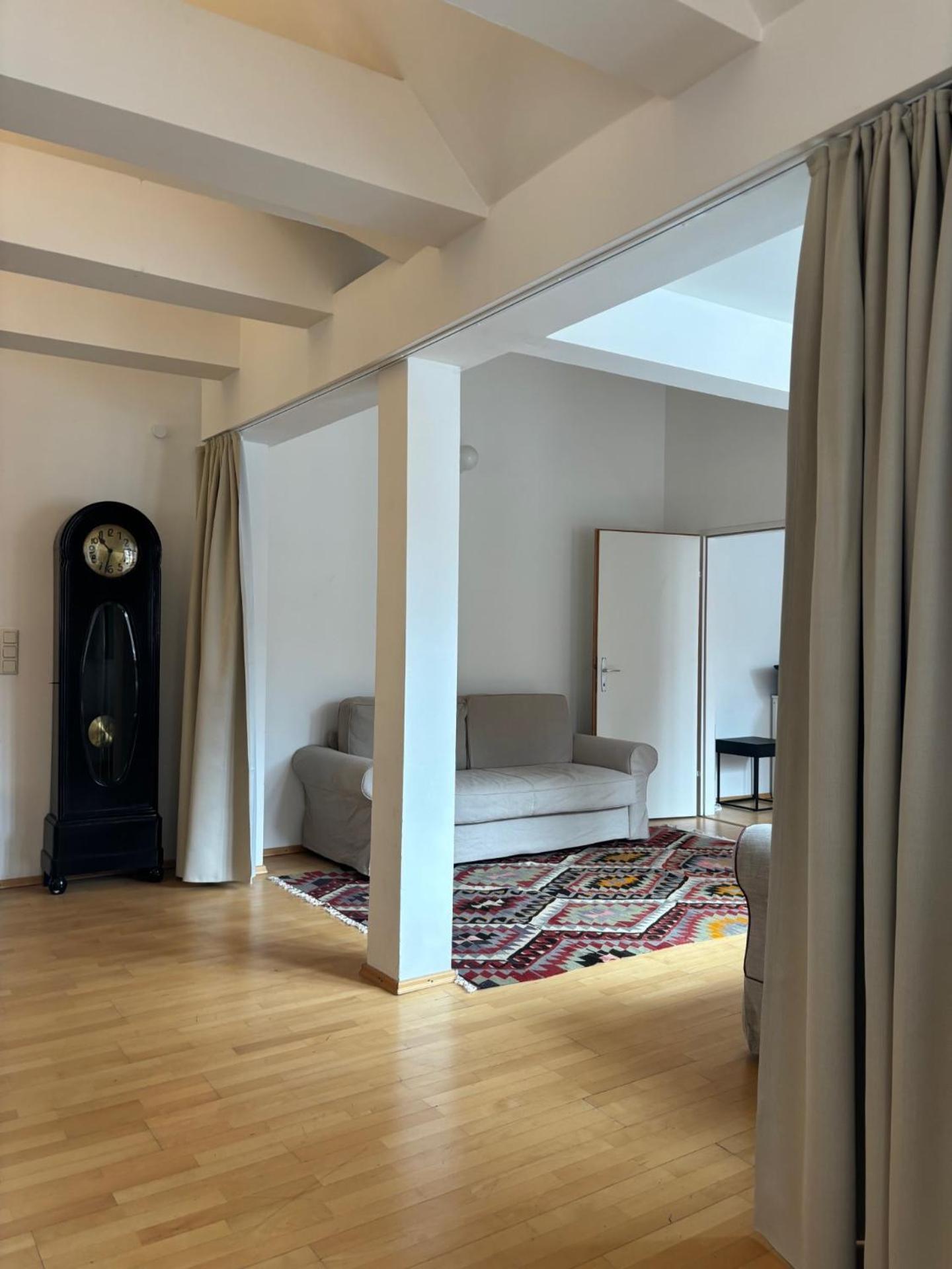 Großzügiges Apartment in historischem Gebäude