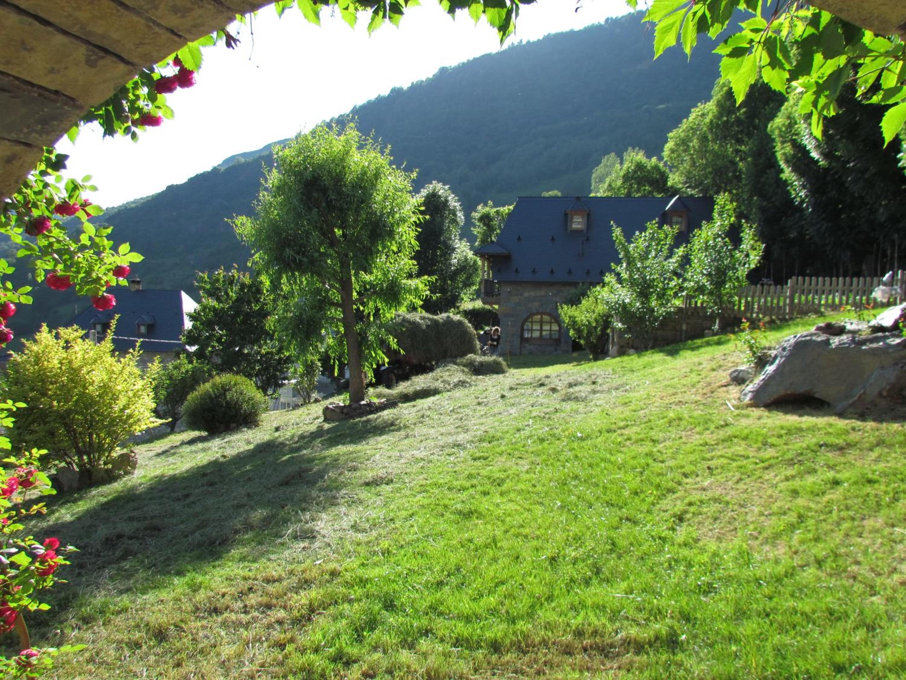 Casa Rural Fontamil view 4