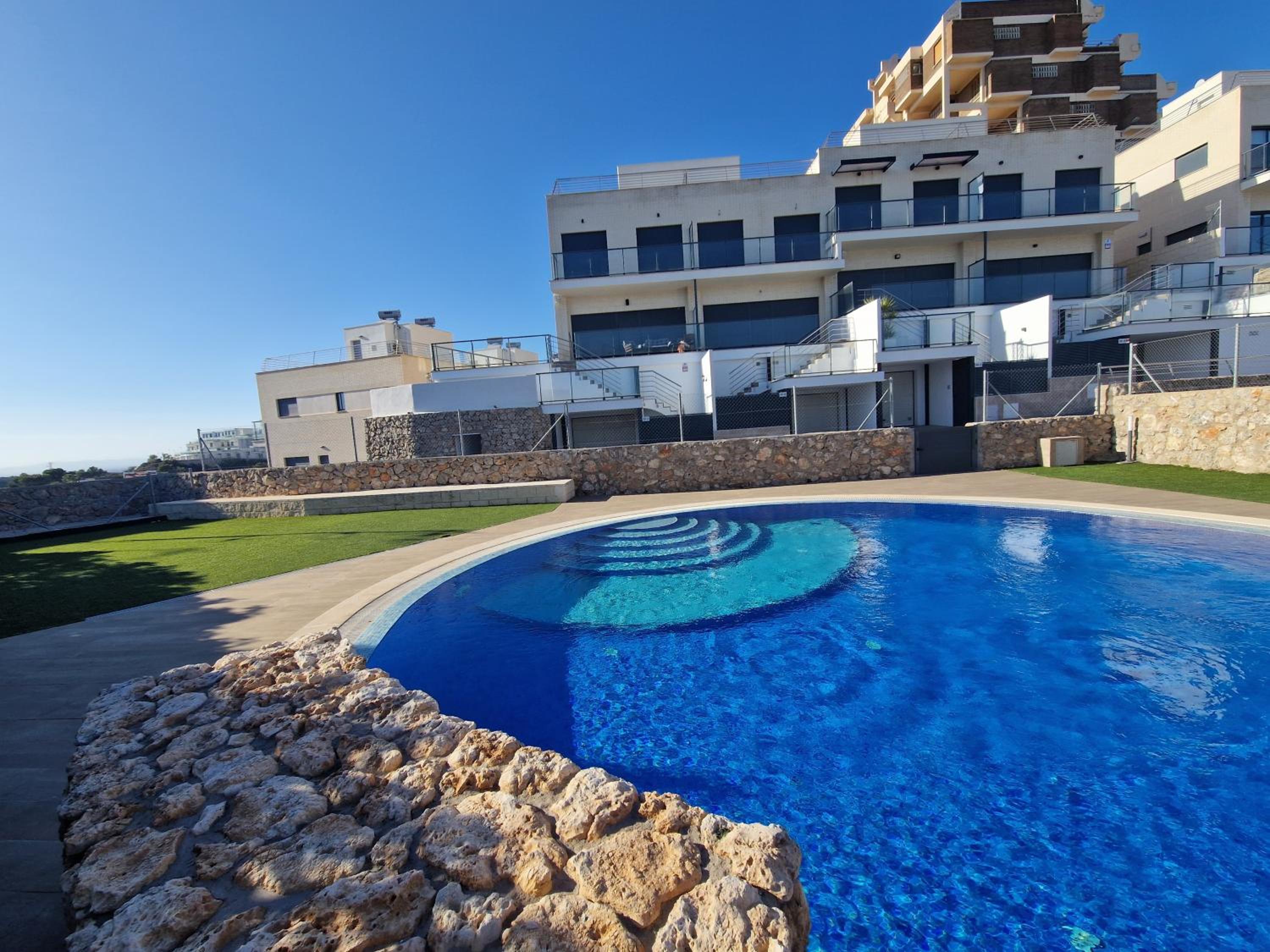Casa Buena Vista con piscina y ascensor