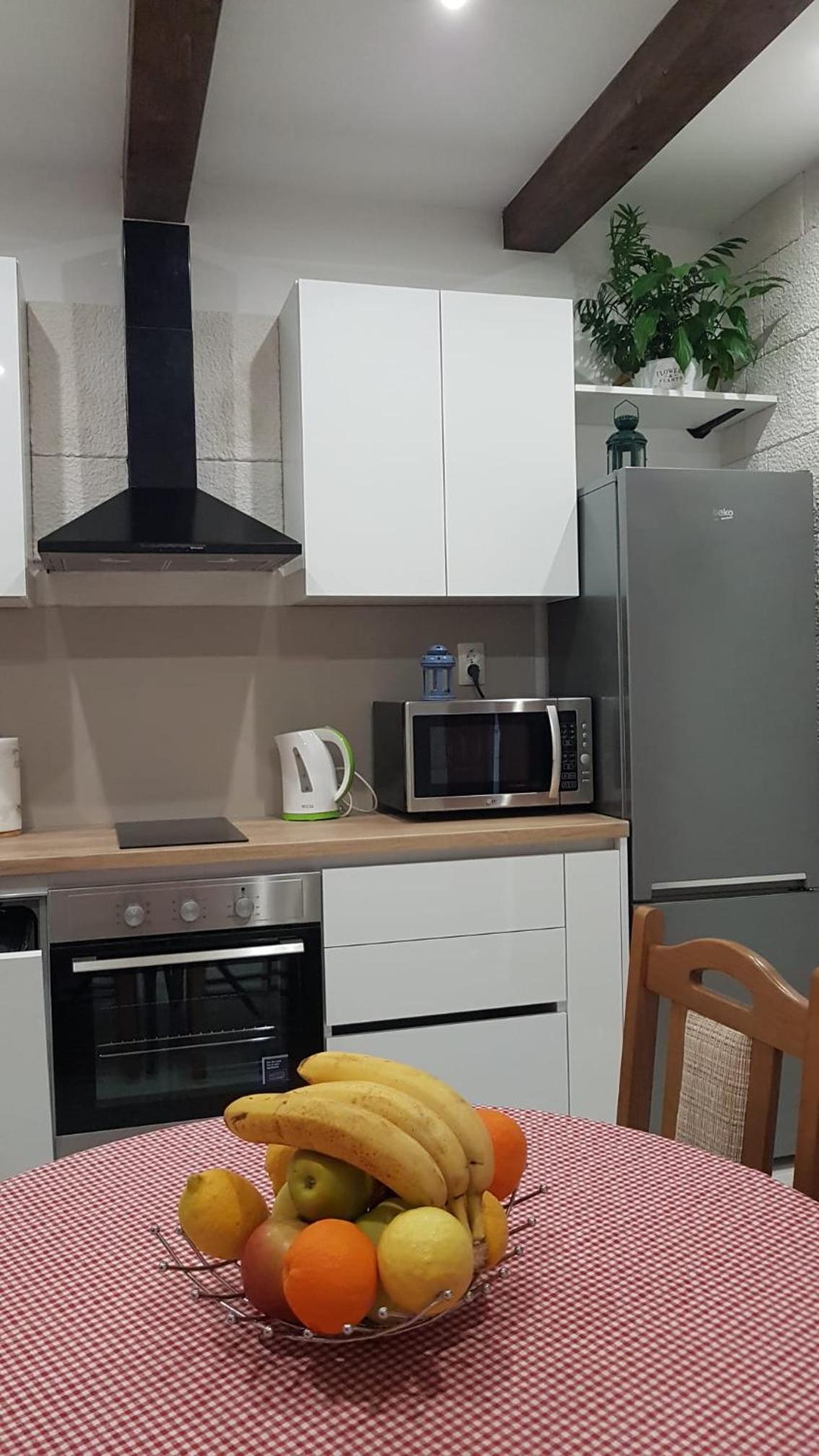 Apartments Dinko Podstrana