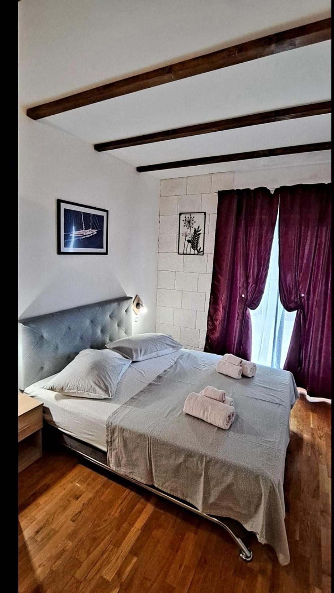 Apartments Dinko Podstrana