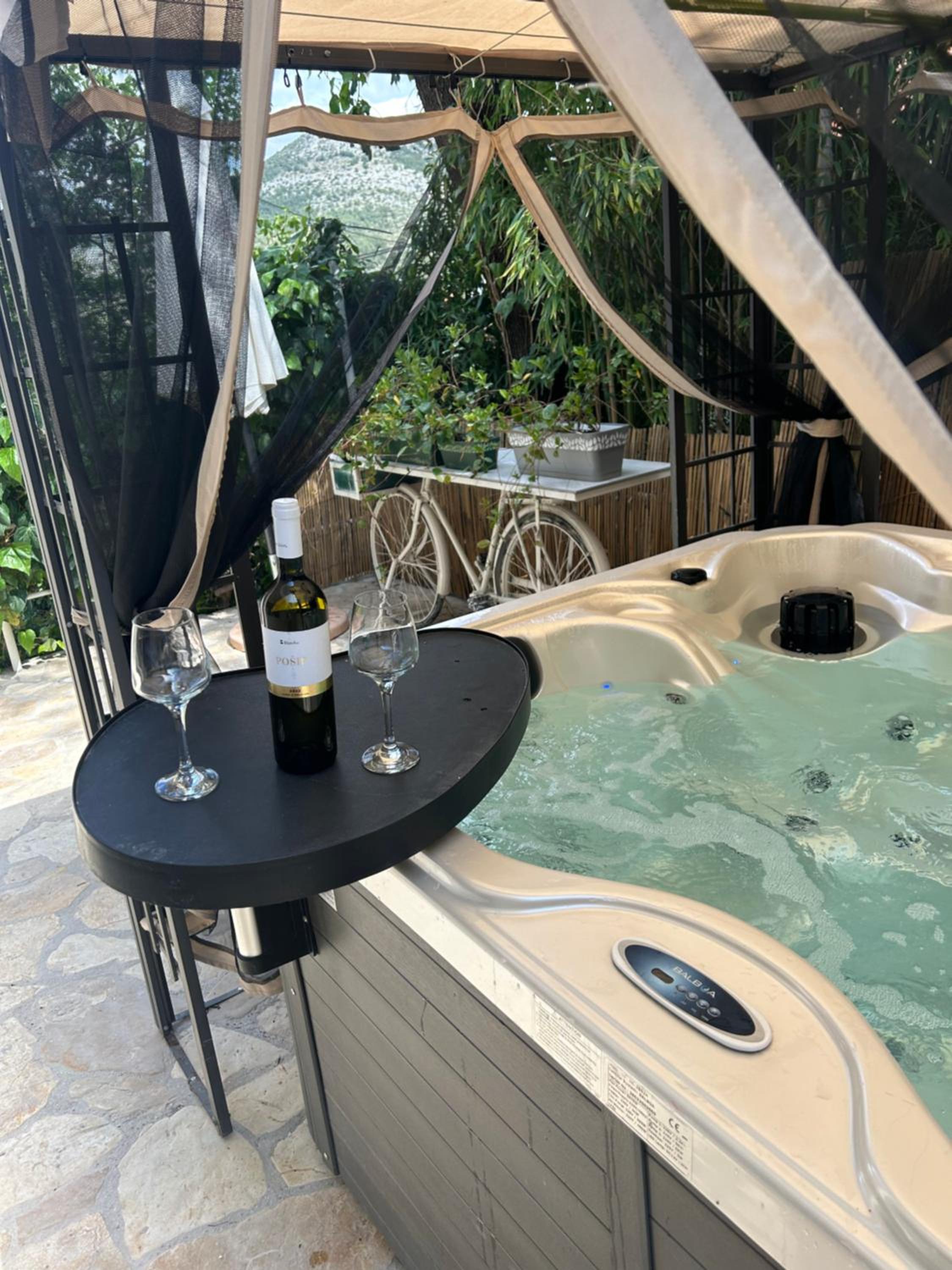 Apartament Abi