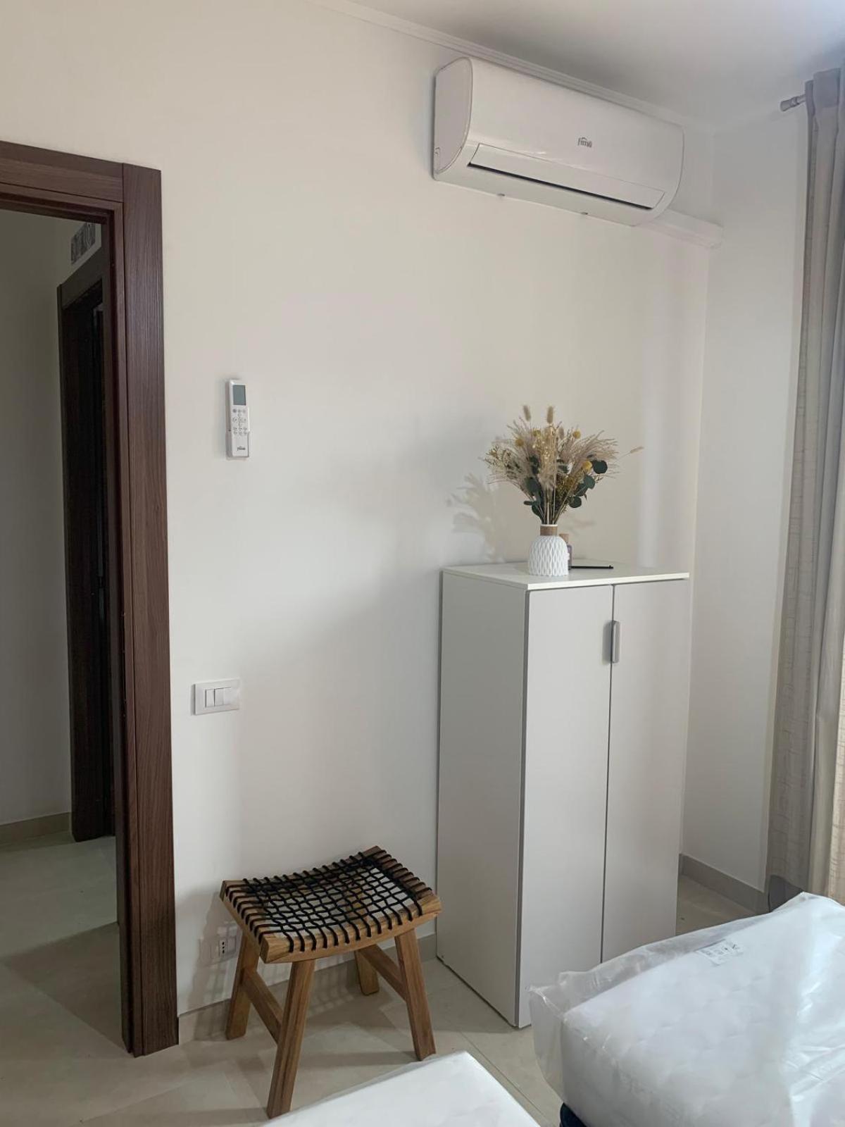 Vitti Apartment