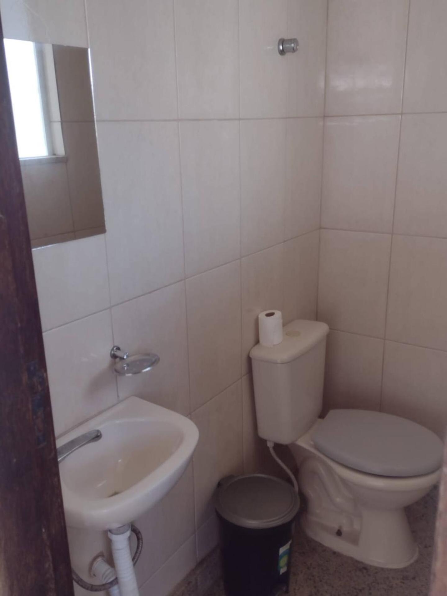 Triplex 3 quartos a 100 metros de Costa Azul